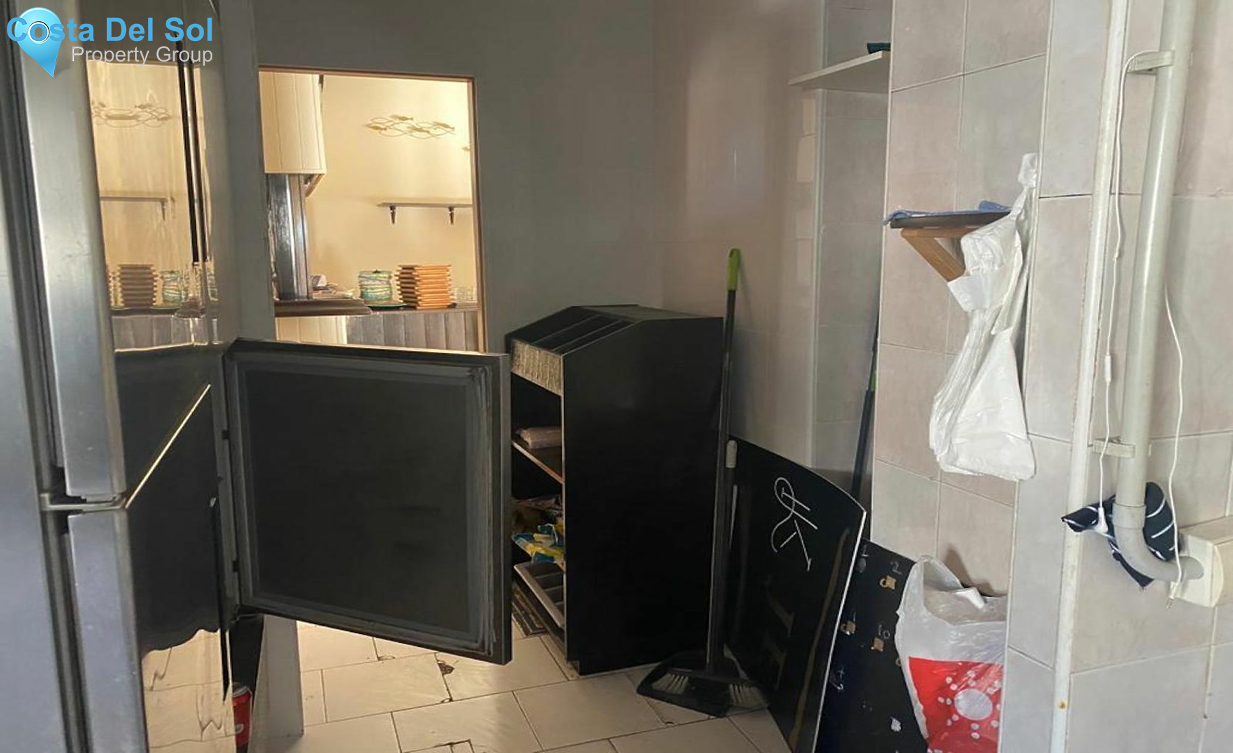 Business in New Golden Mile-1225334