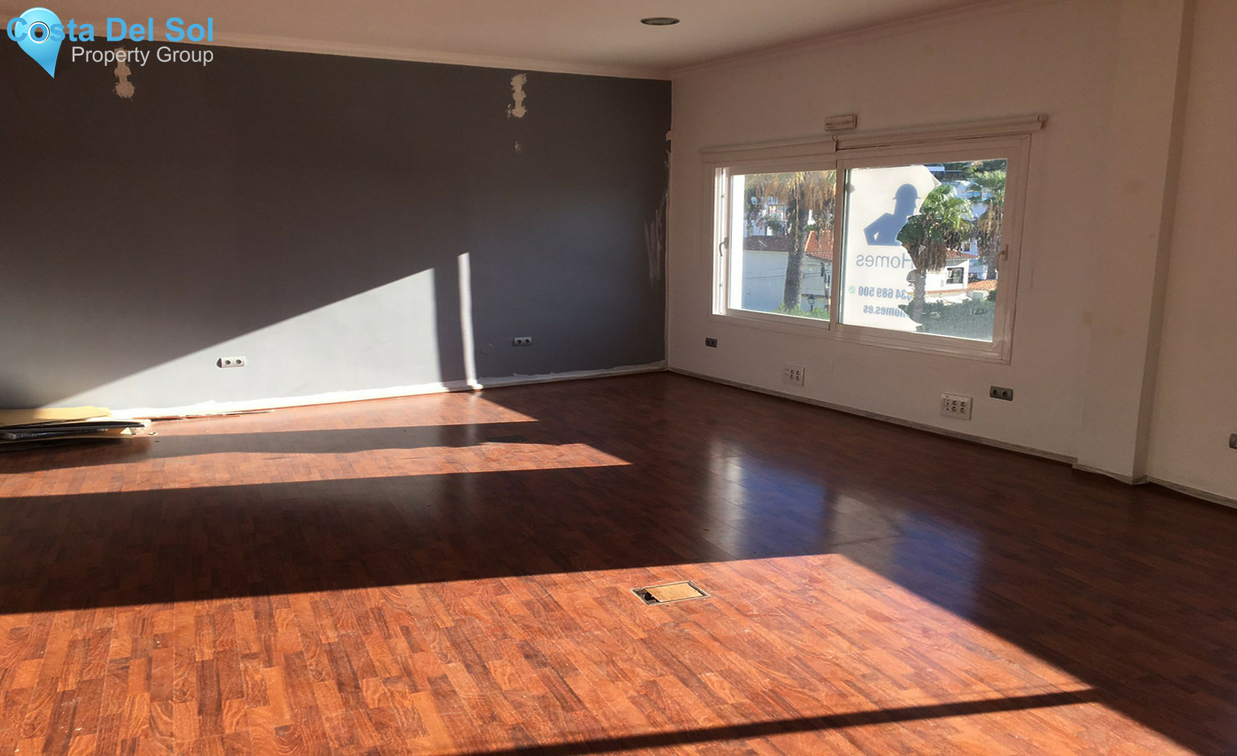 Business in Nueva Andalucía-710773