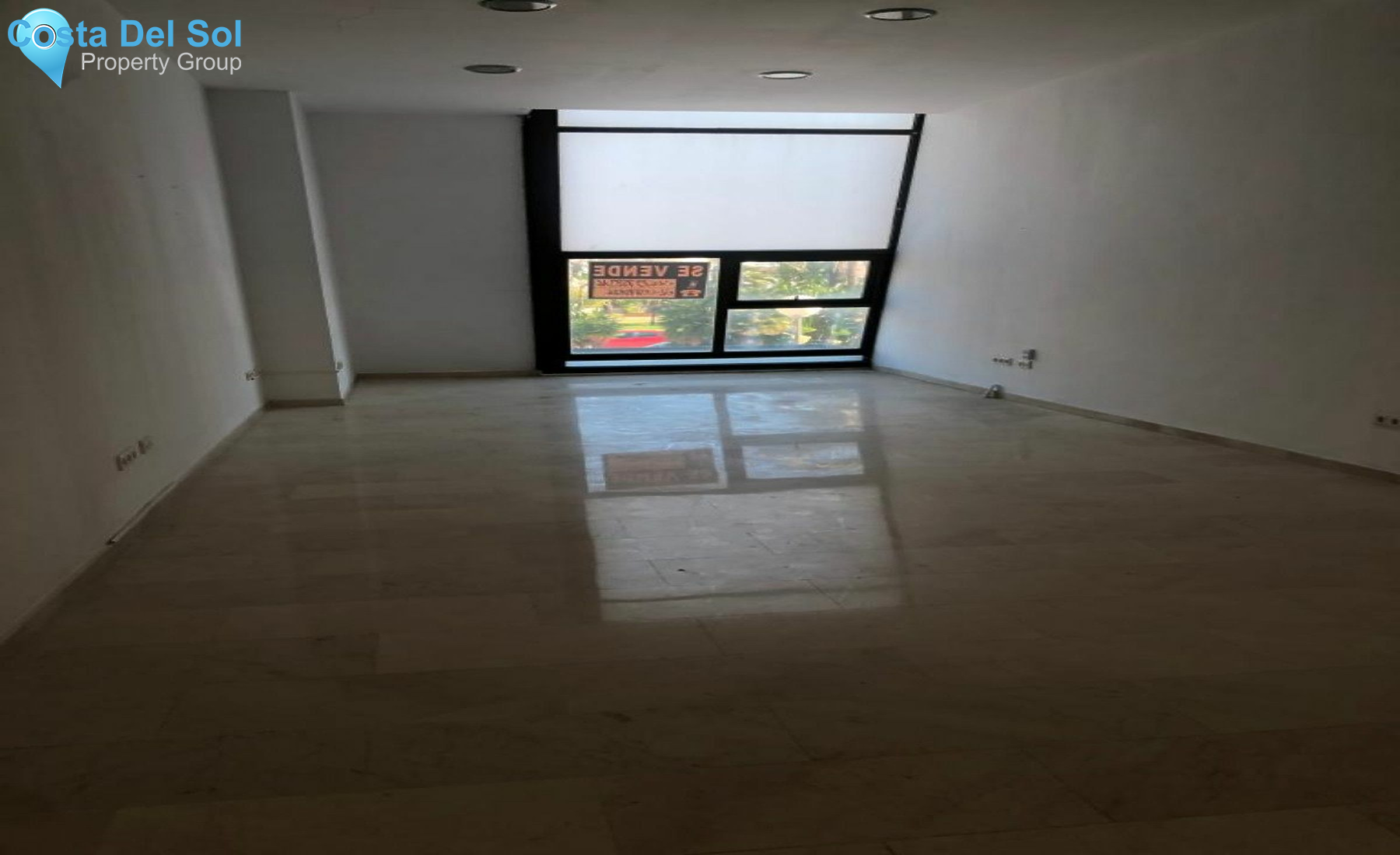 Business in Puerto Banús-1163624
