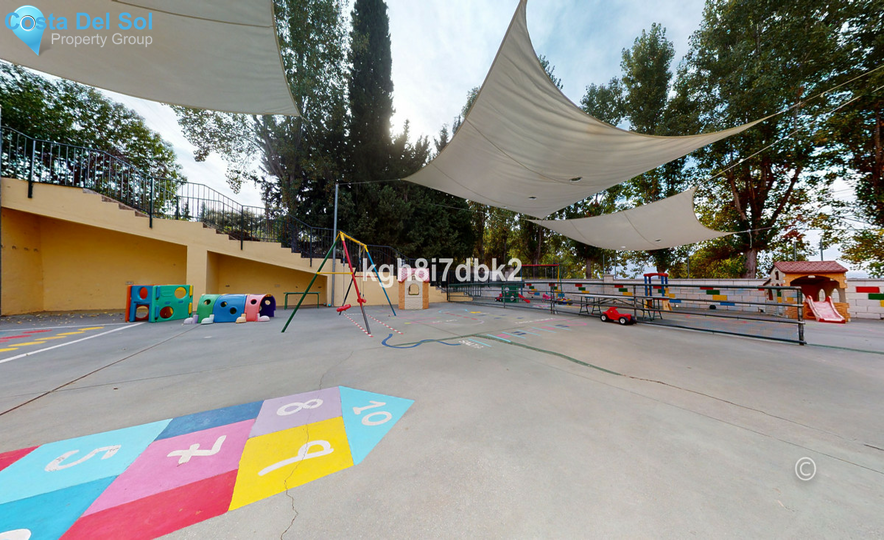 Commercial in Alhaurín el Grande-1331994