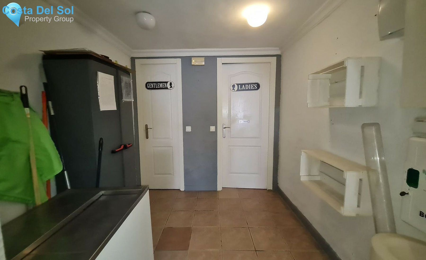 Commercial in Benalmadena Costa-1502436