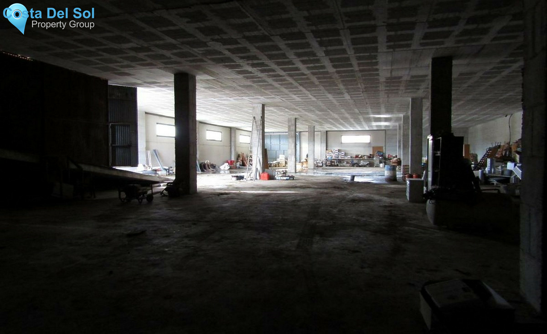 Commercial in Casares-1406503