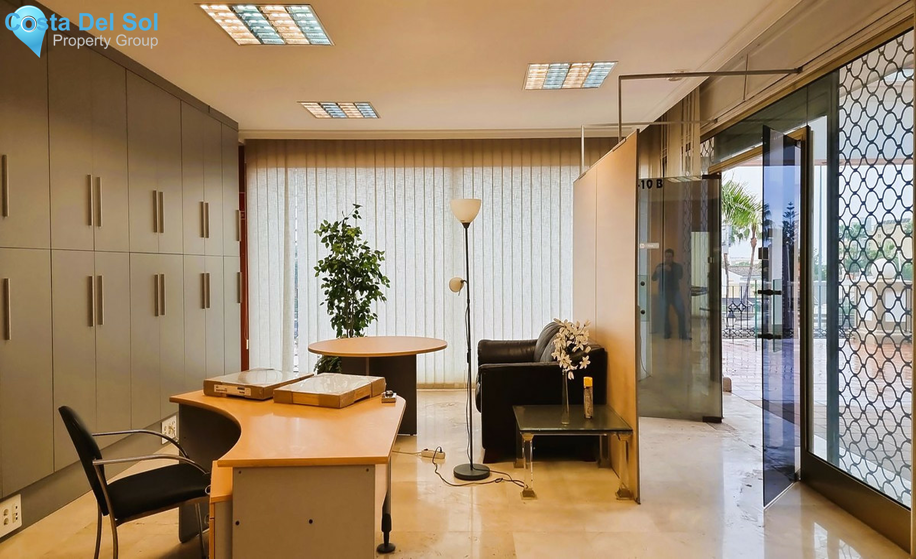 Commercial in Estepona-1525155