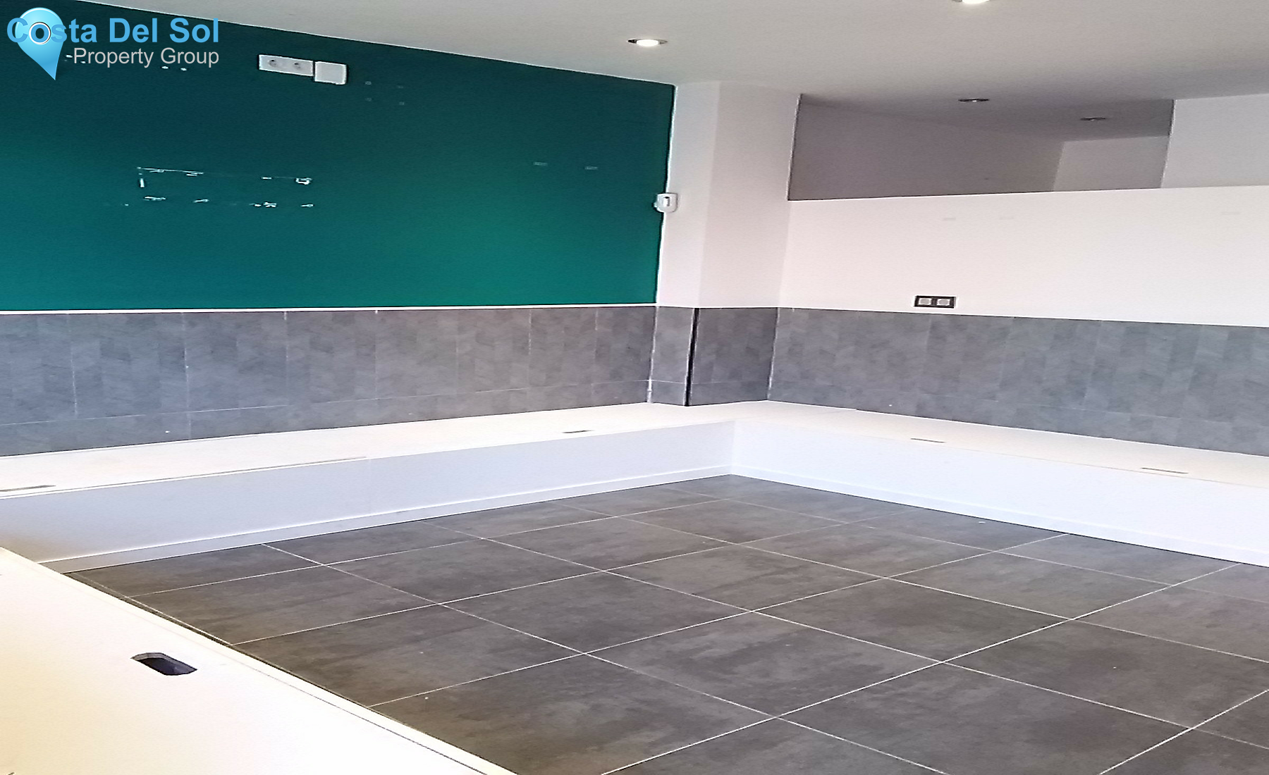 Commercial in Fuengirola-1305632