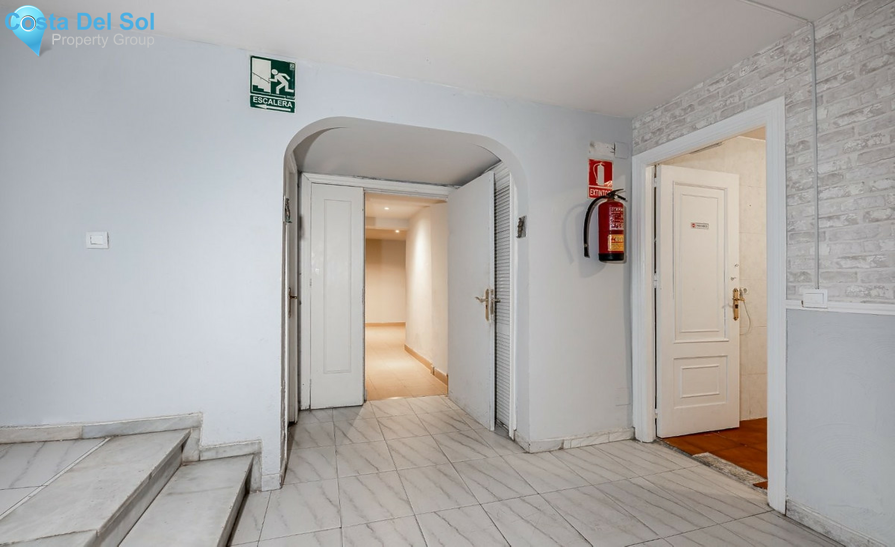 Commercial in Fuengirola-1376396