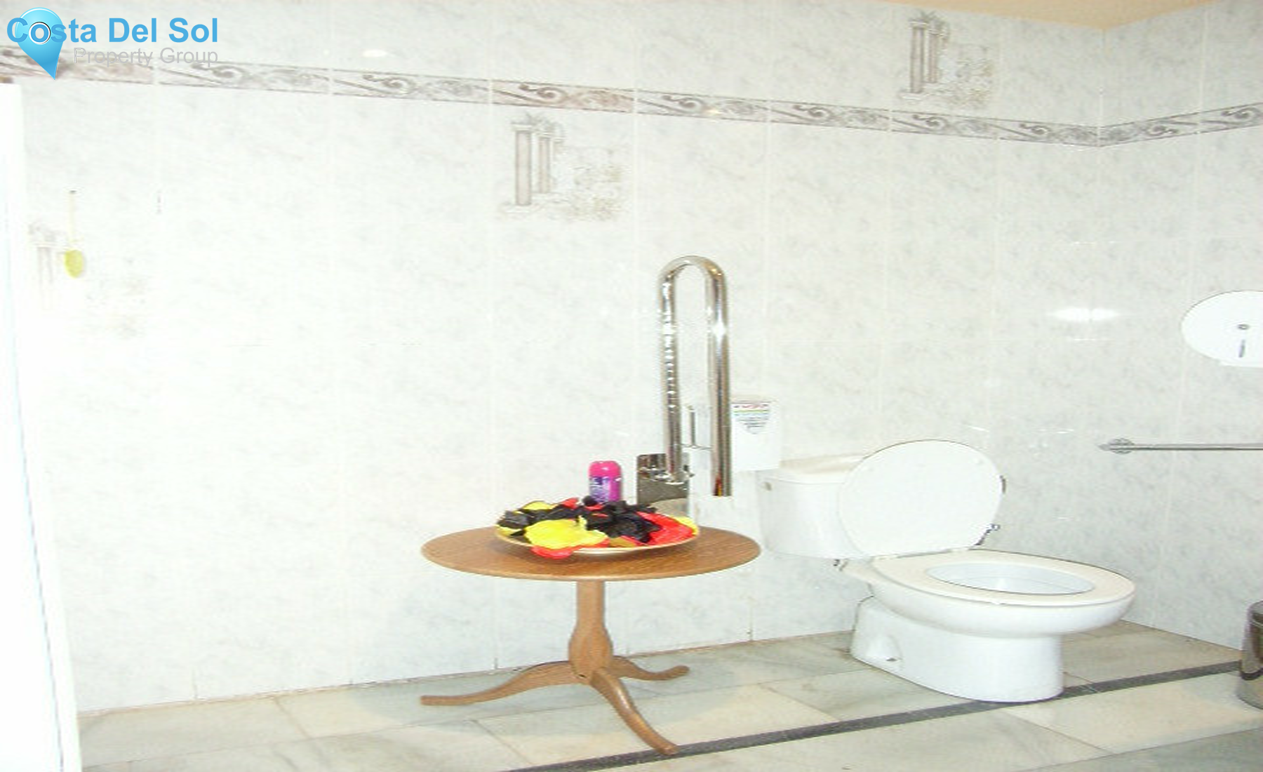 Commercial in La Carihuela-1463379