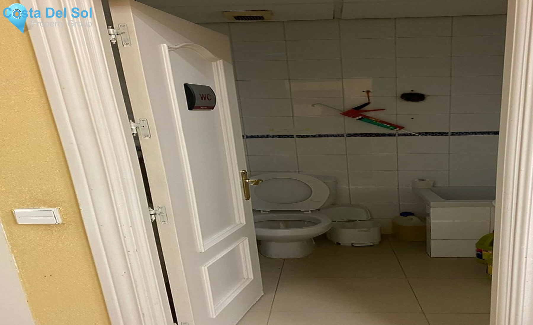 Commercial in Málaga-1251720