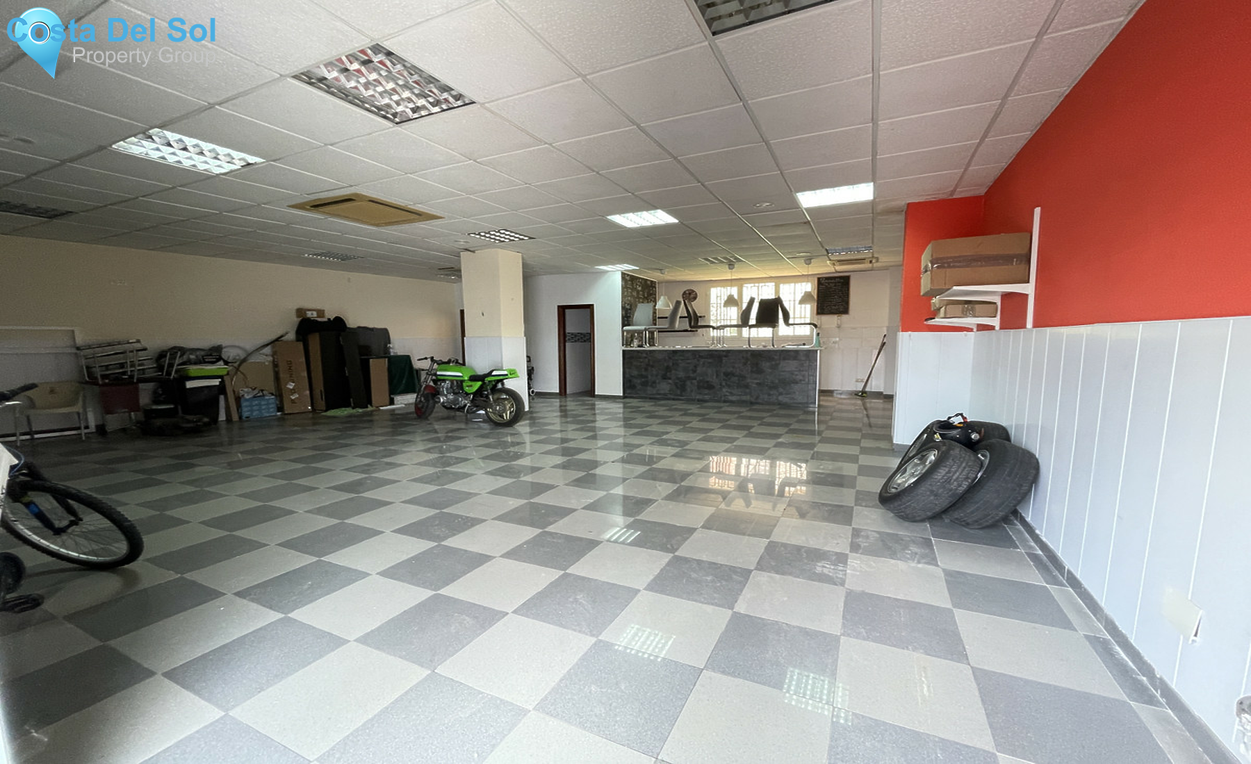 Commercial in Málaga-1285854