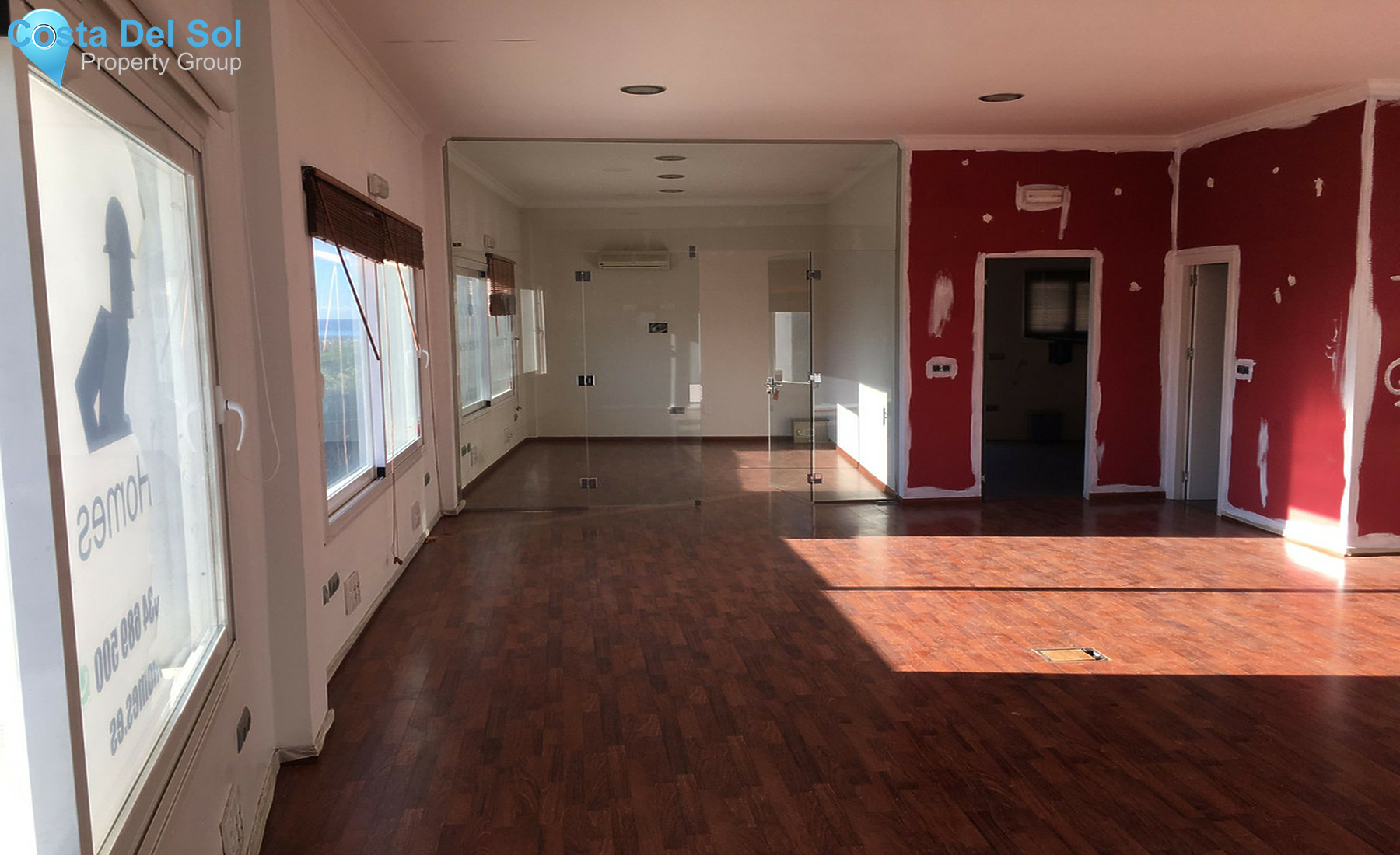 Commercial in Nueva Andalucía-1331476