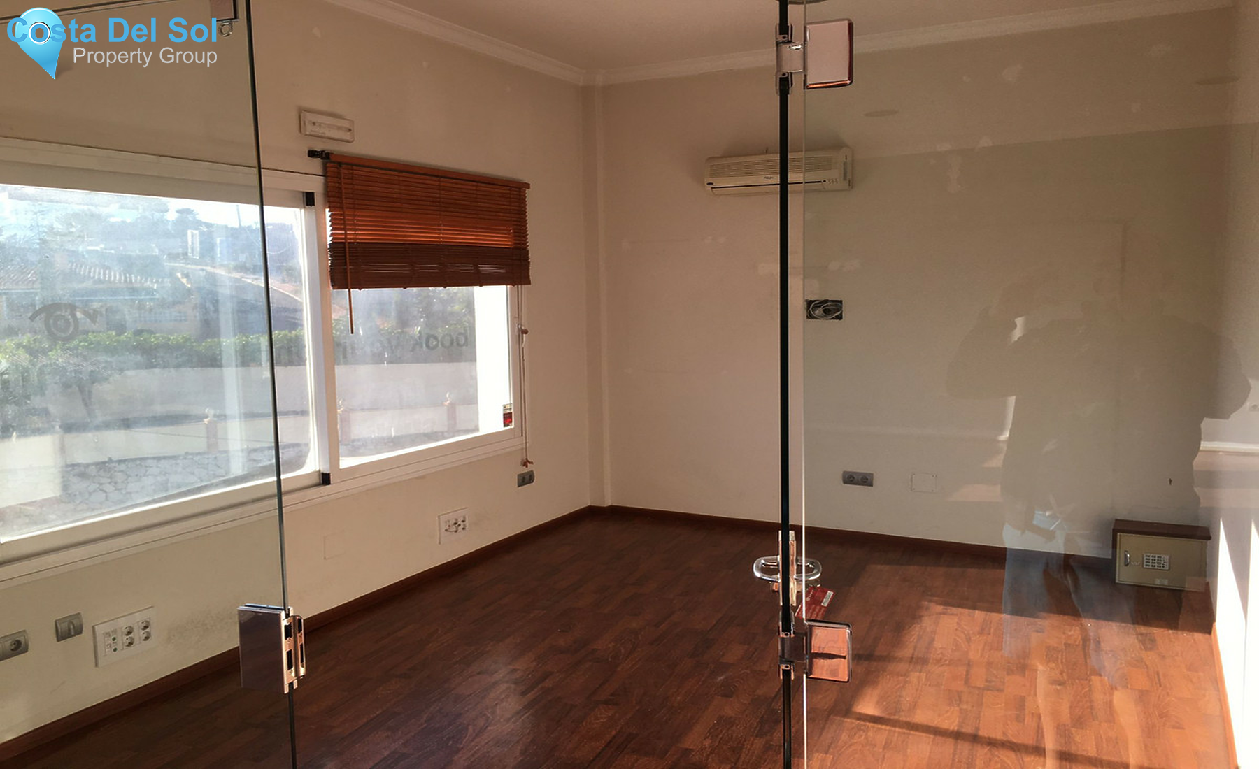 Commercial in Nueva Andalucía-1331477