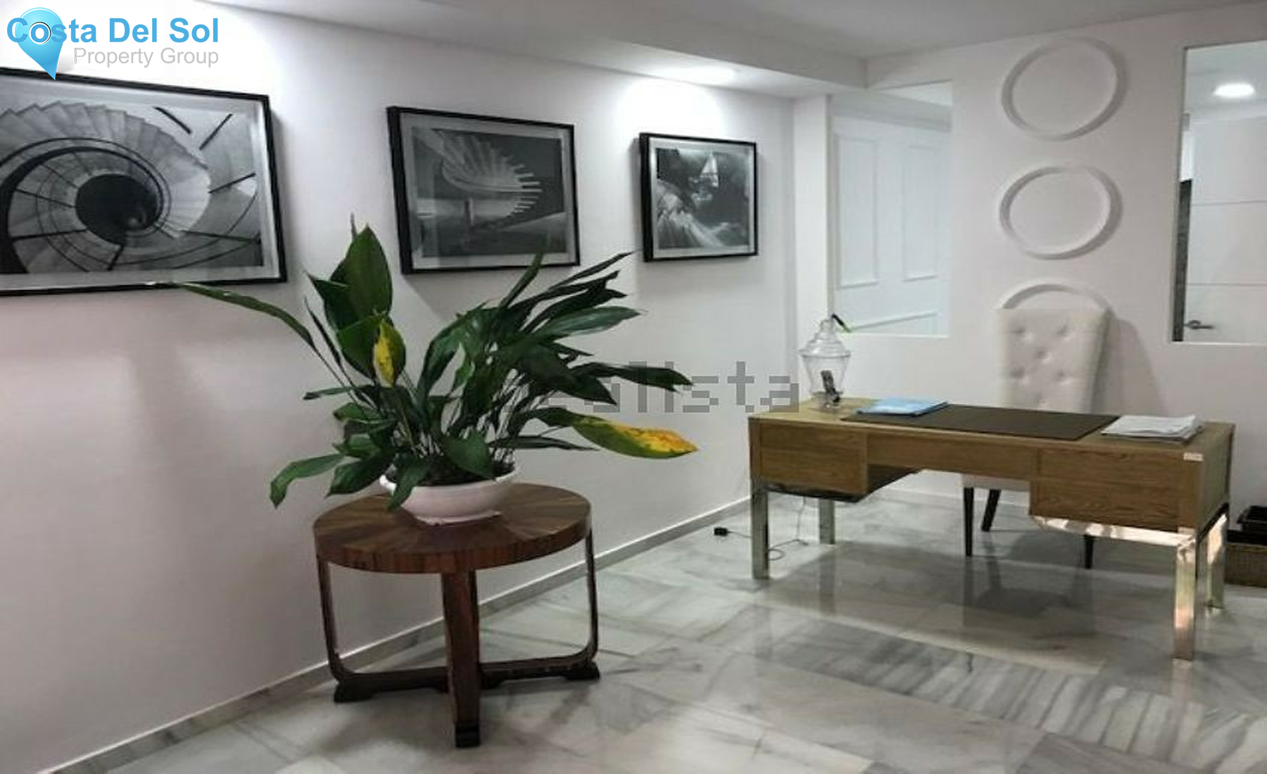 Commercial in Nueva Andalucía-1357947