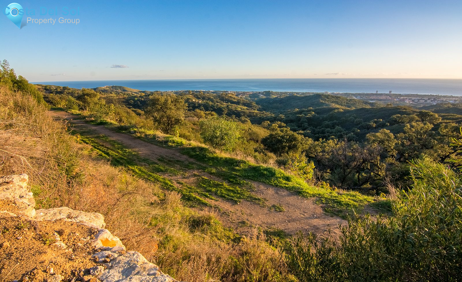 Commercial Plot in La Mairena-1217942