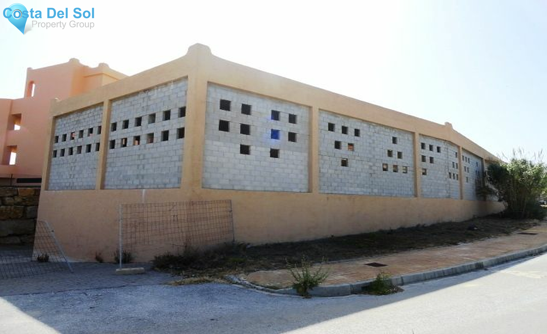 Commercial Premises in Casares Playa-1198221
