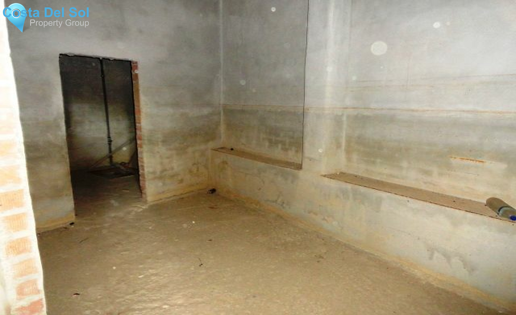 Commercial Premises in Casares Playa-1198224