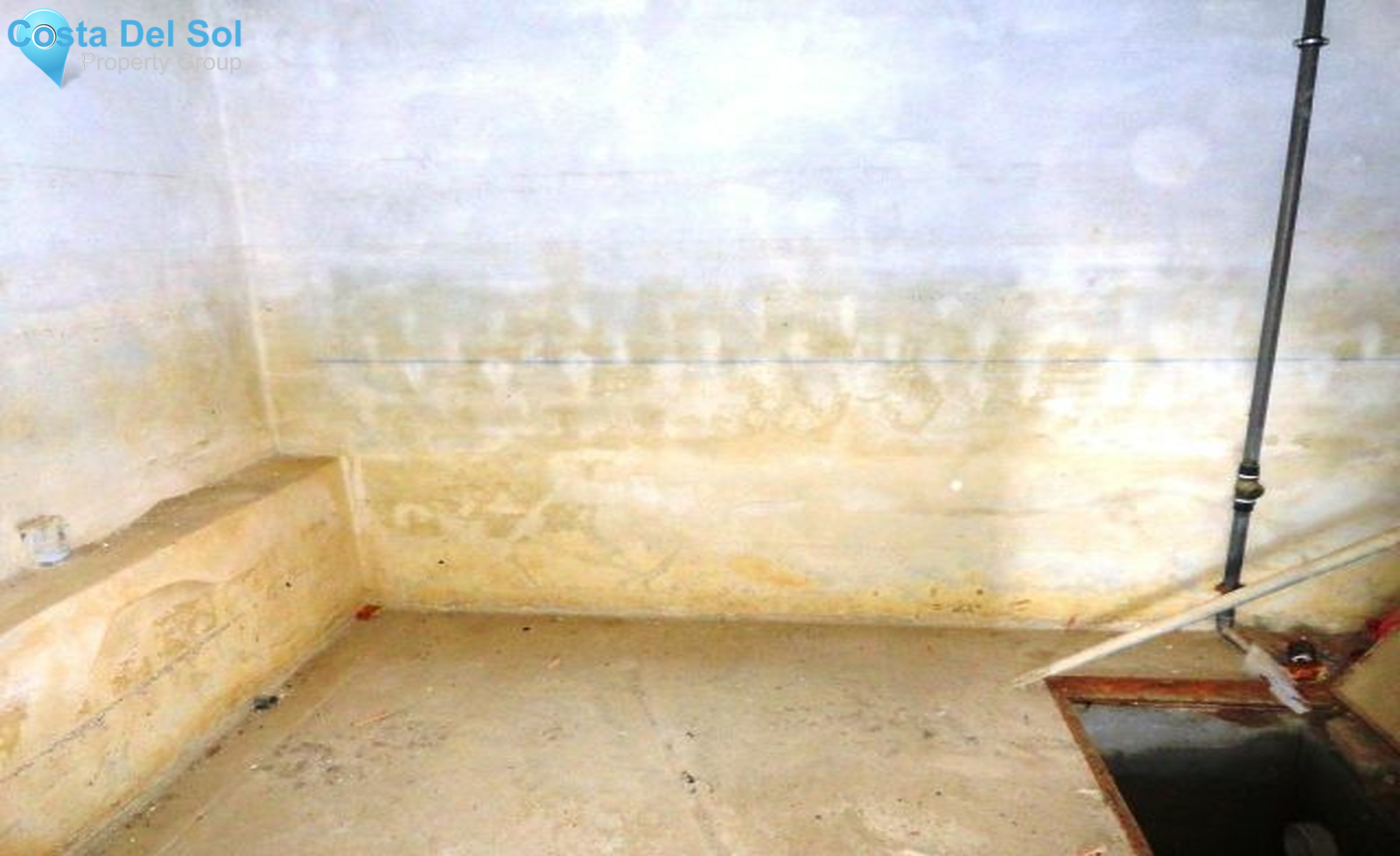 Commercial Premises in Casares Playa-1198225