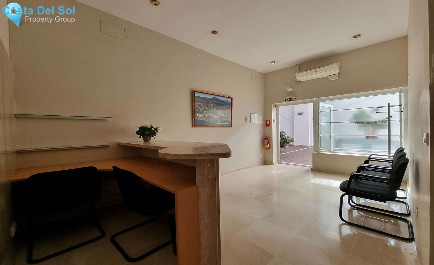 Commercial Premises in Estepona-1290989