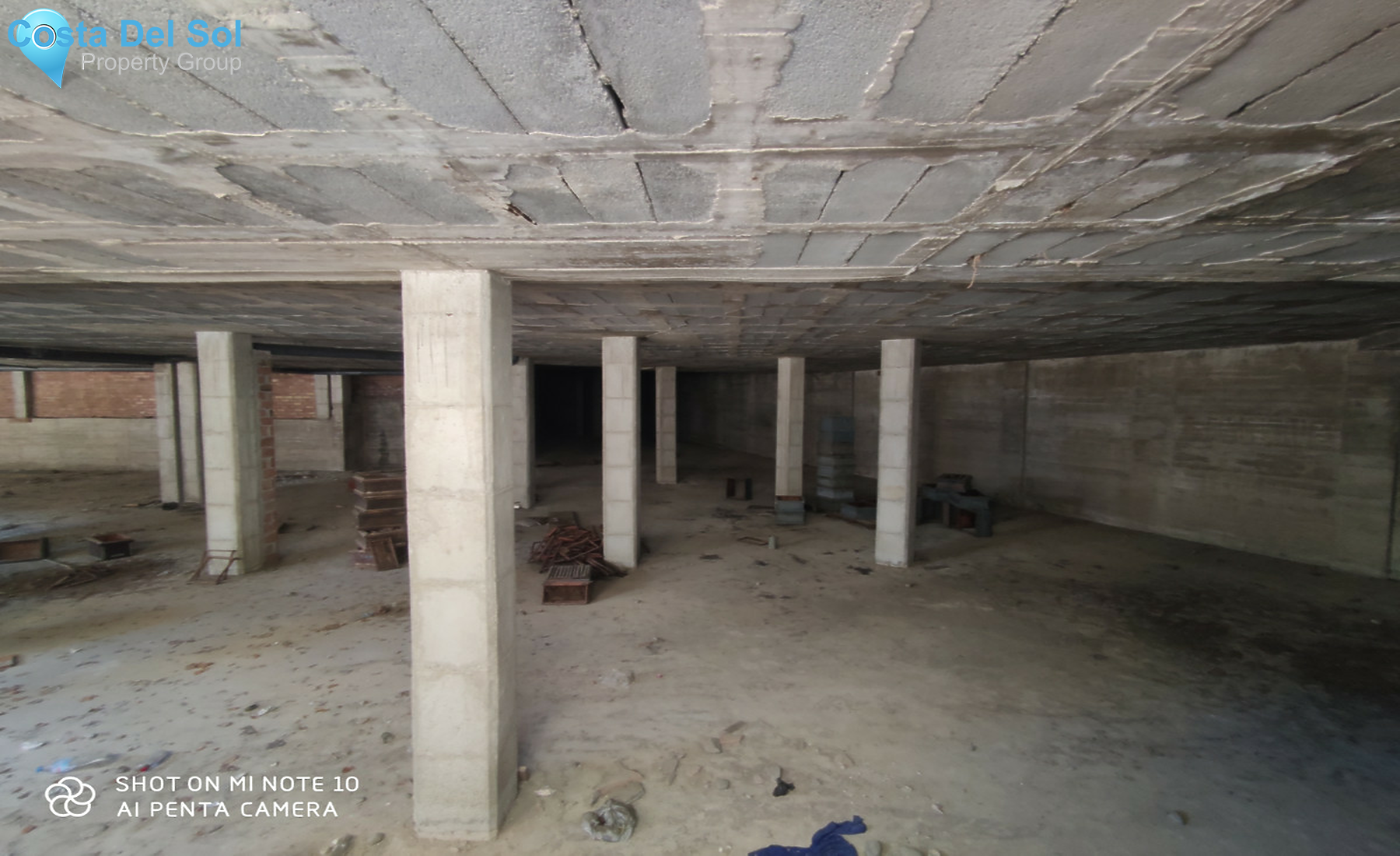 Commercial Premises in Estepona-1382042