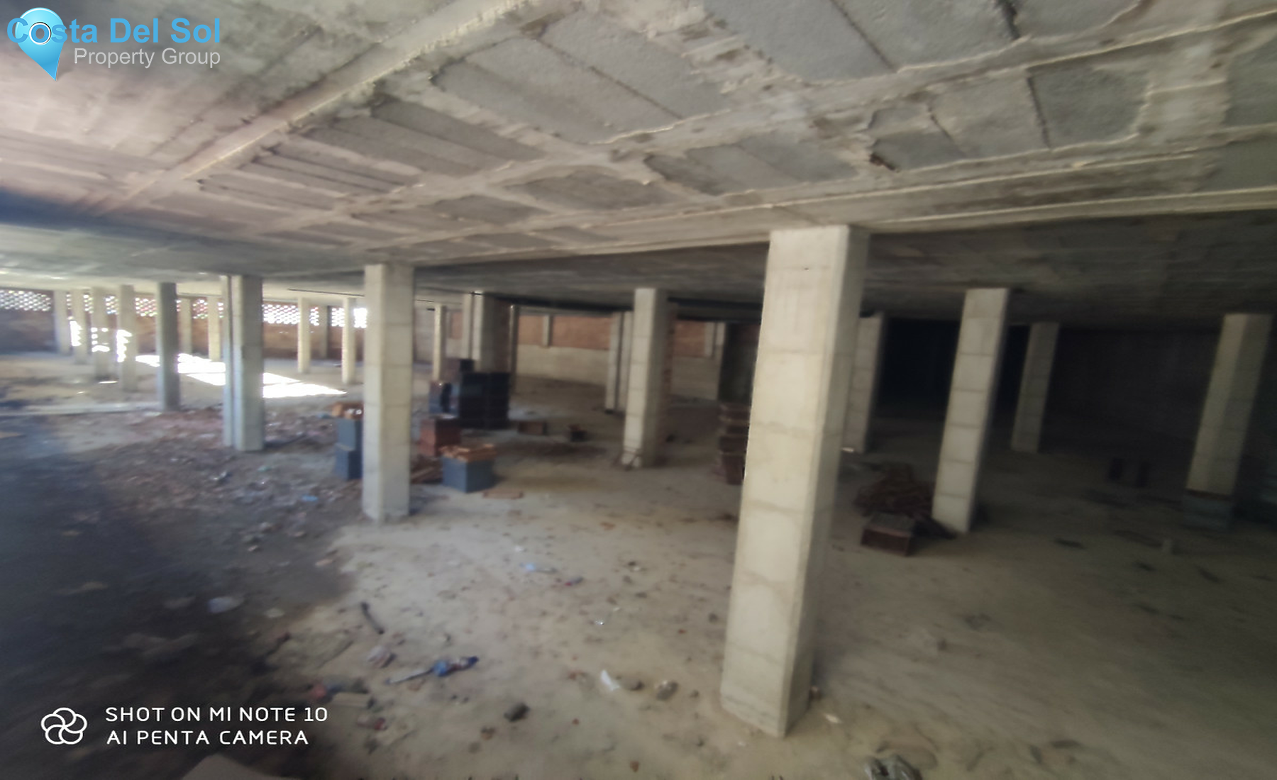 Commercial Premises in Estepona-1382046