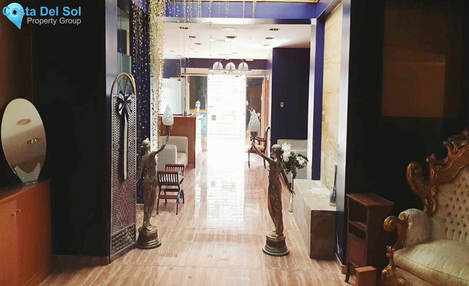 Commercial Premises in Estepona-1223835