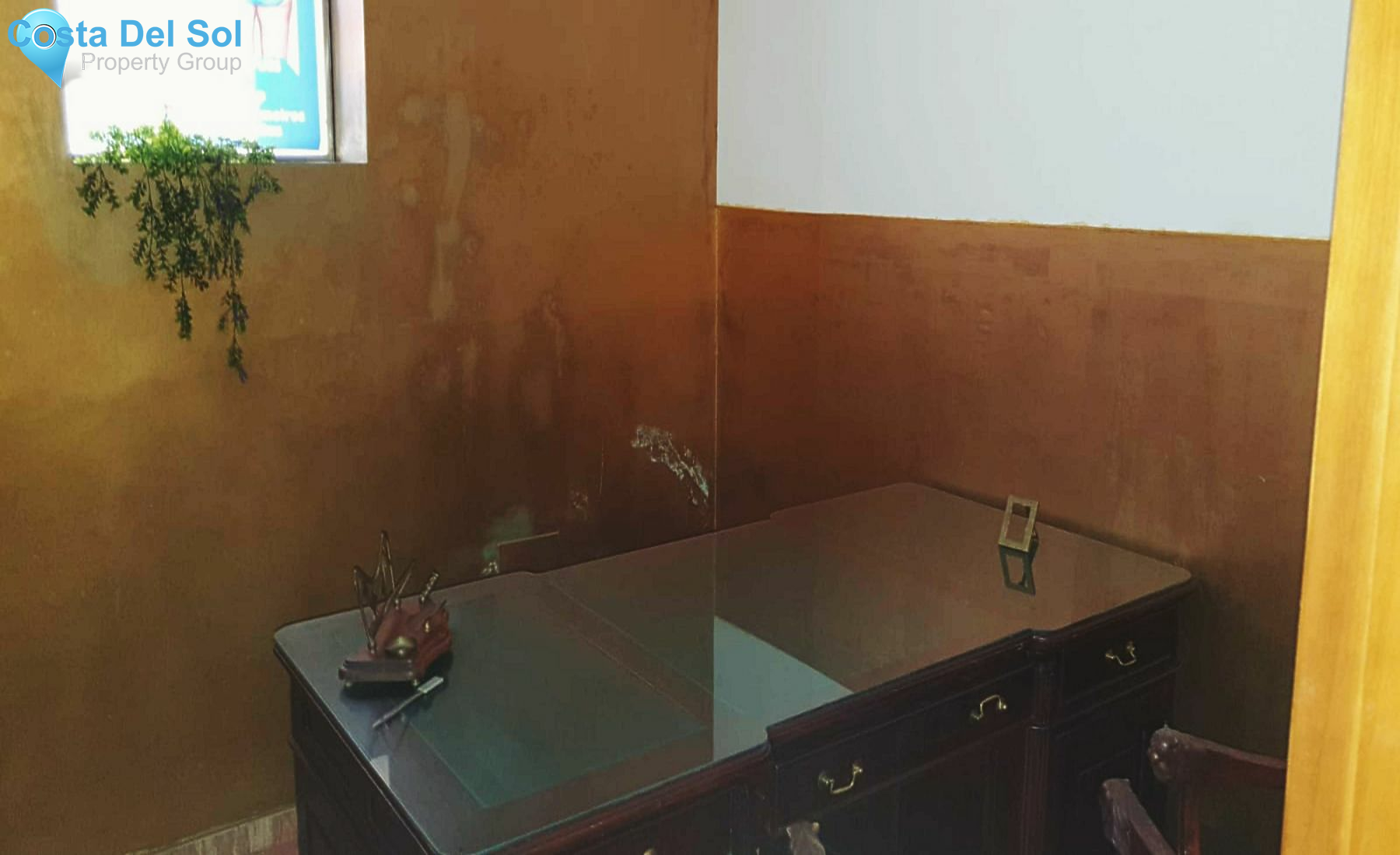 Commercial Premises in Estepona-1223847