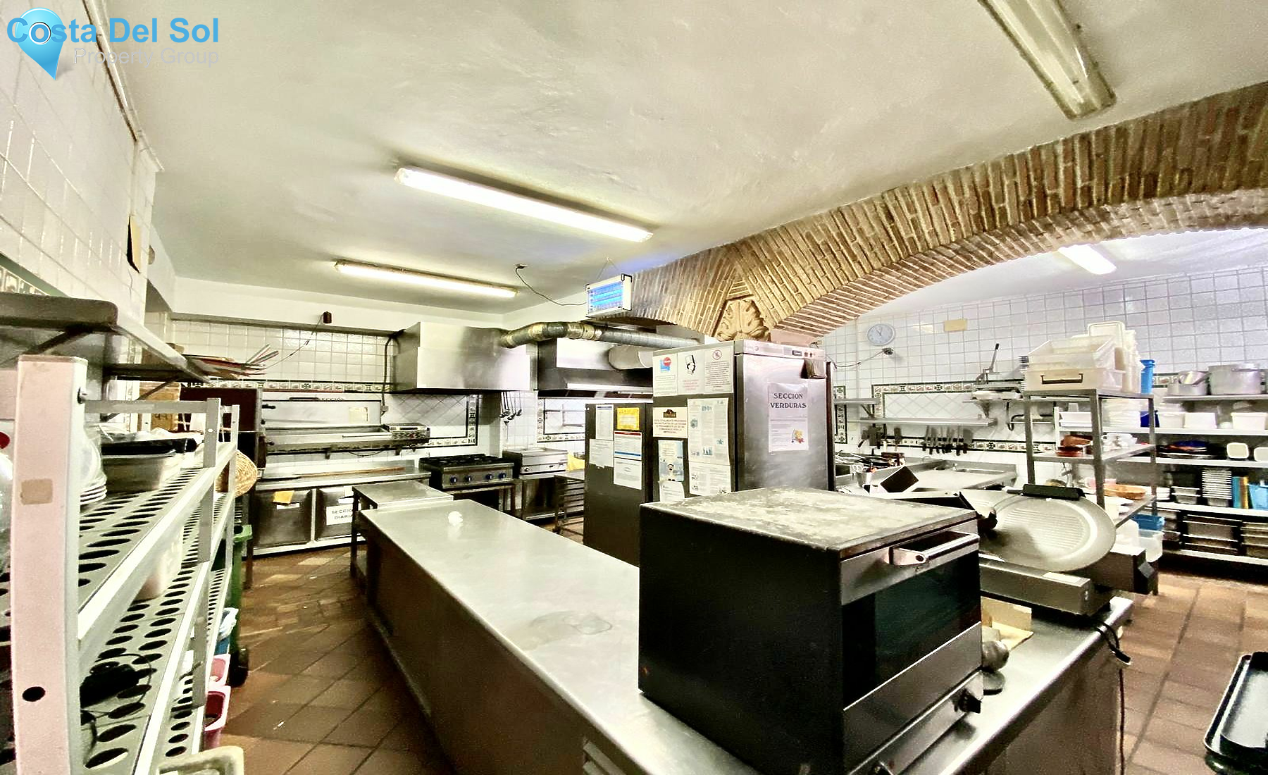 Commercial Premises in Marbella-1213216