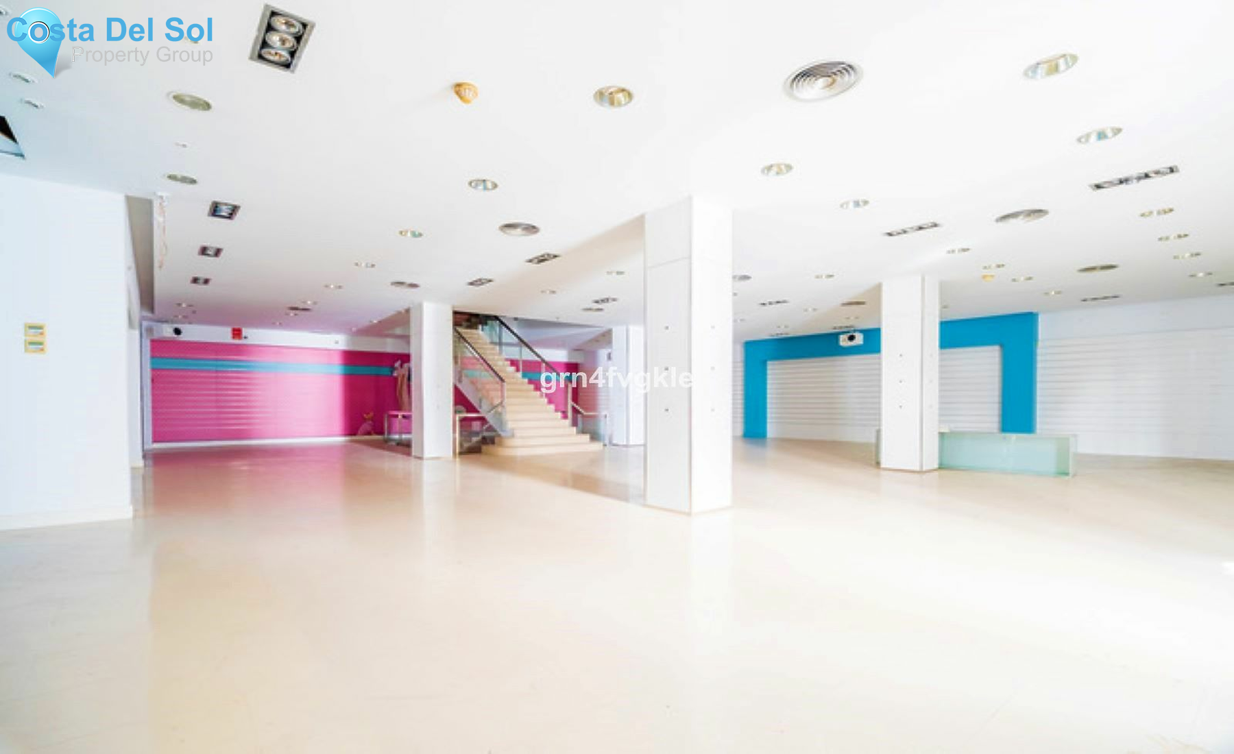 Commercial Premises in Vélez-Málaga