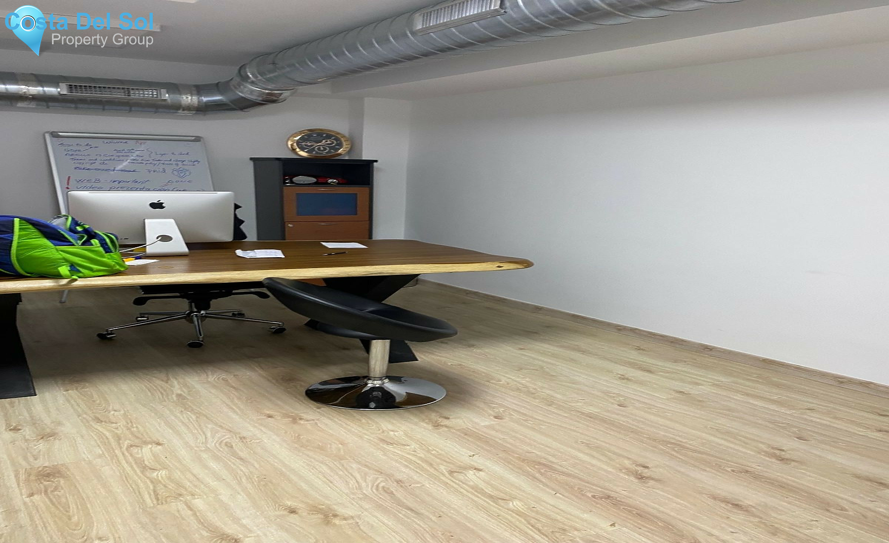 Commercial in Puerto Banús-1282391