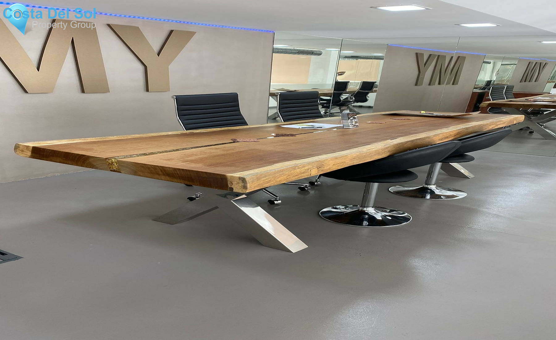 Commercial in Puerto Banús-1282389