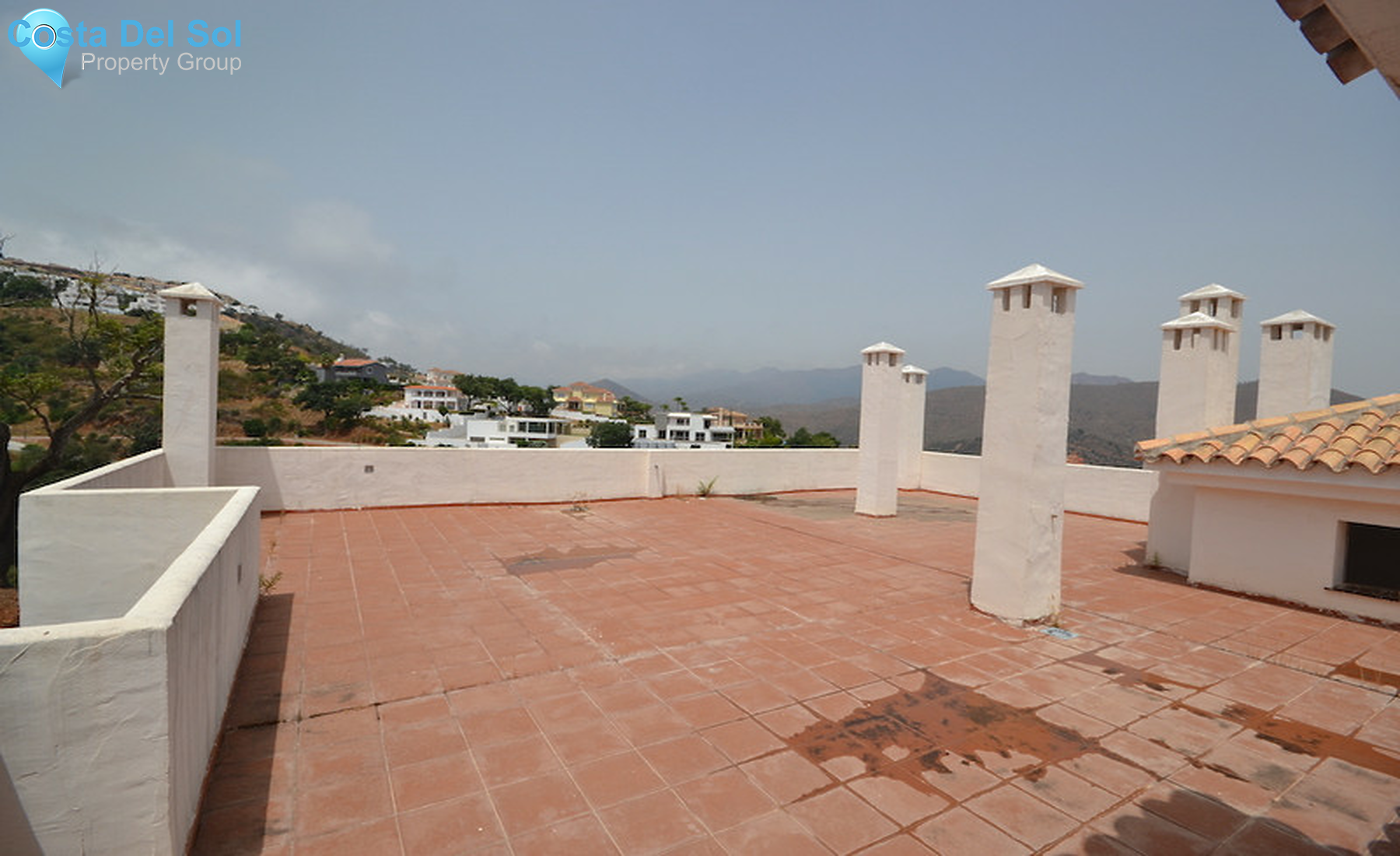 Commercial in Puerto Banús-1322920