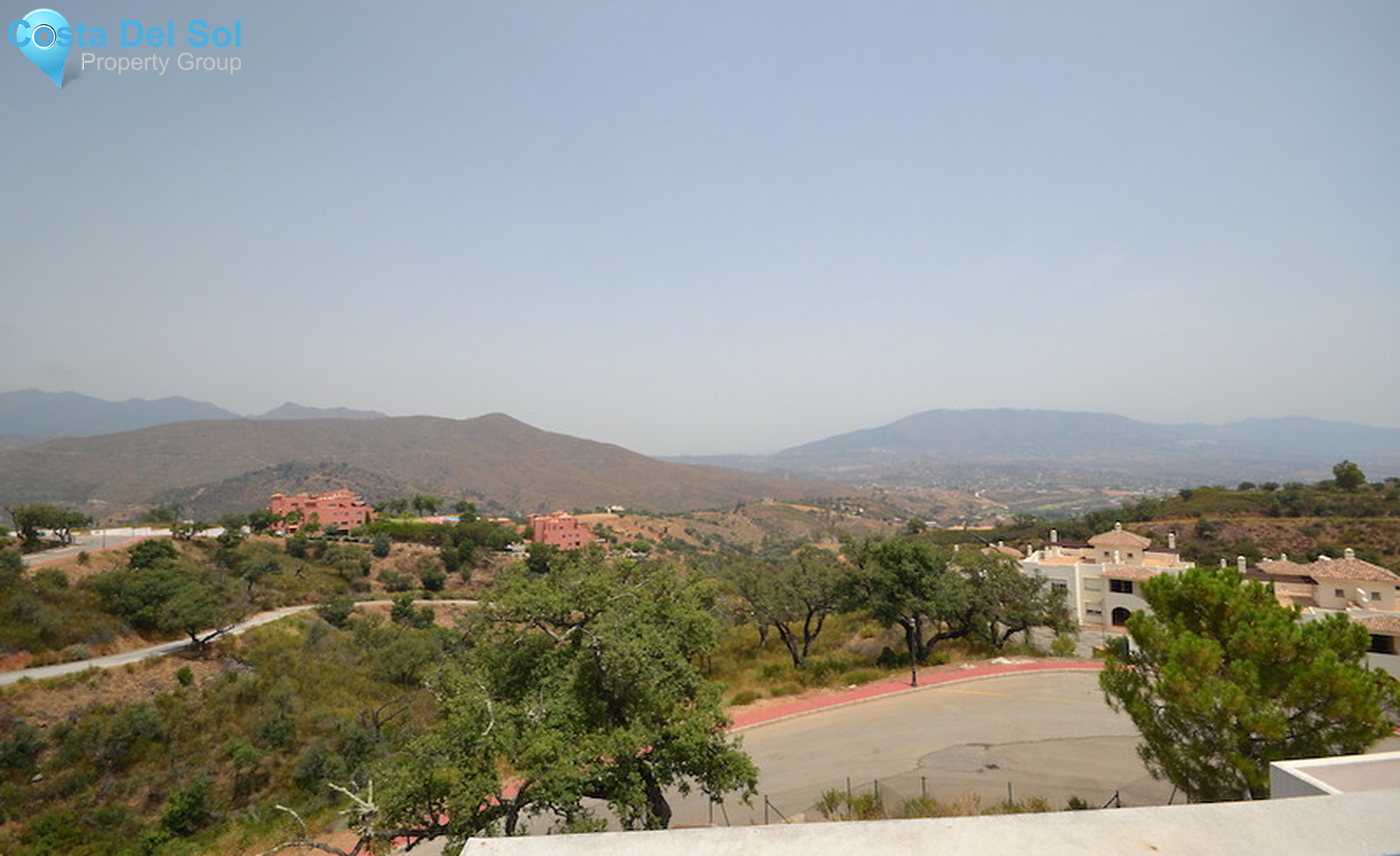 Commercial in Puerto Banús-1322923