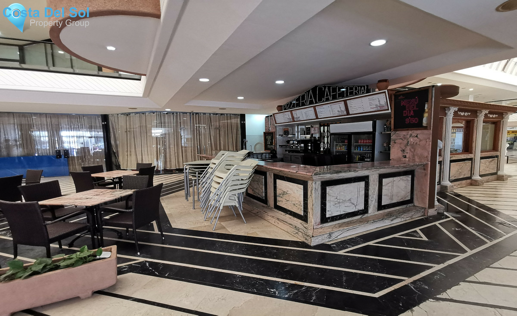 Commercial in Puerto Banús-1350298