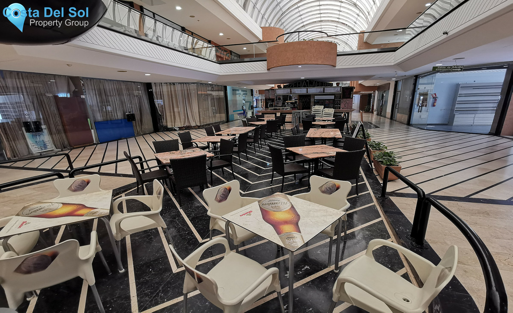 Commercial in Puerto Banús-1350289