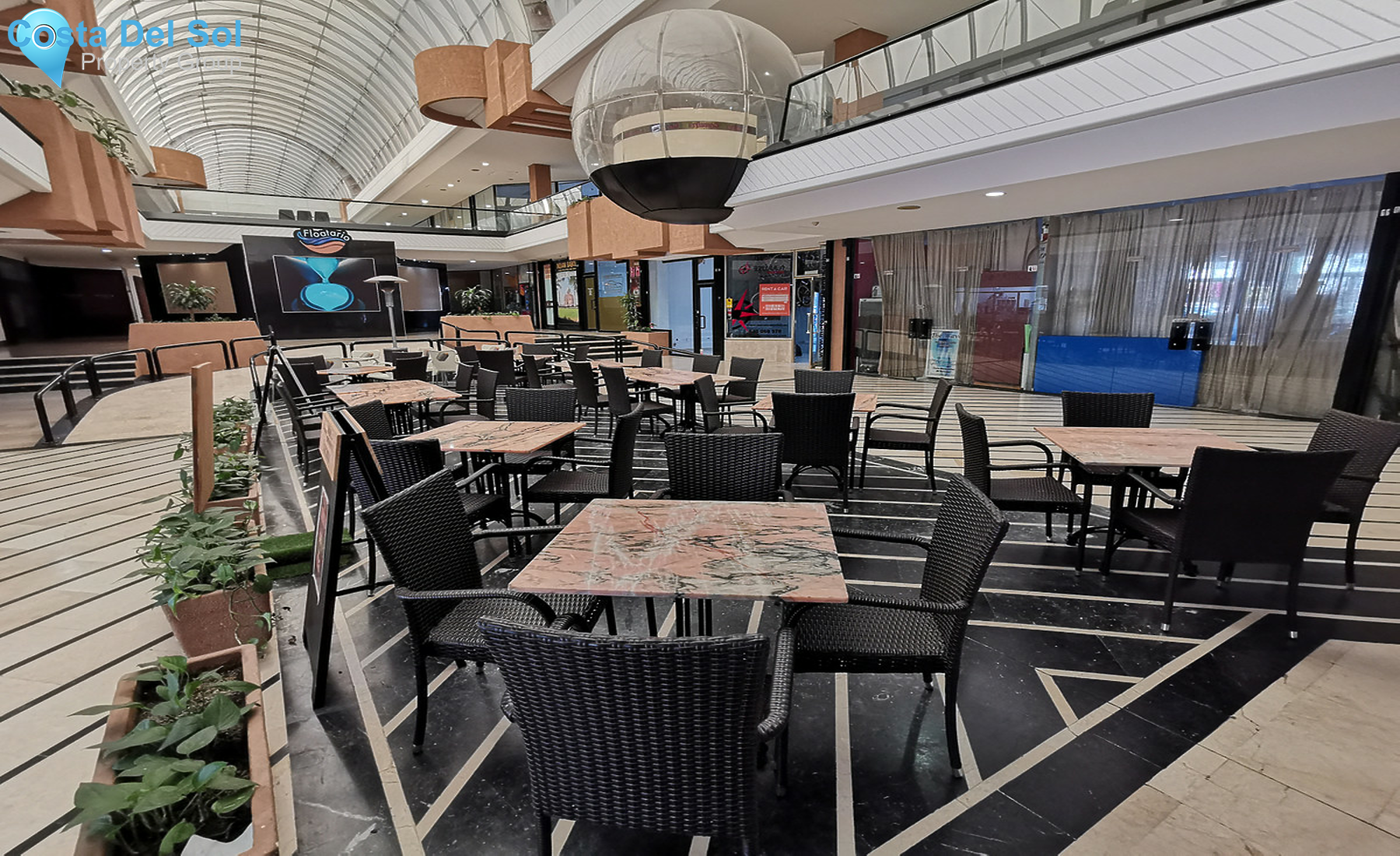 Commercial in Puerto Banús-1350290