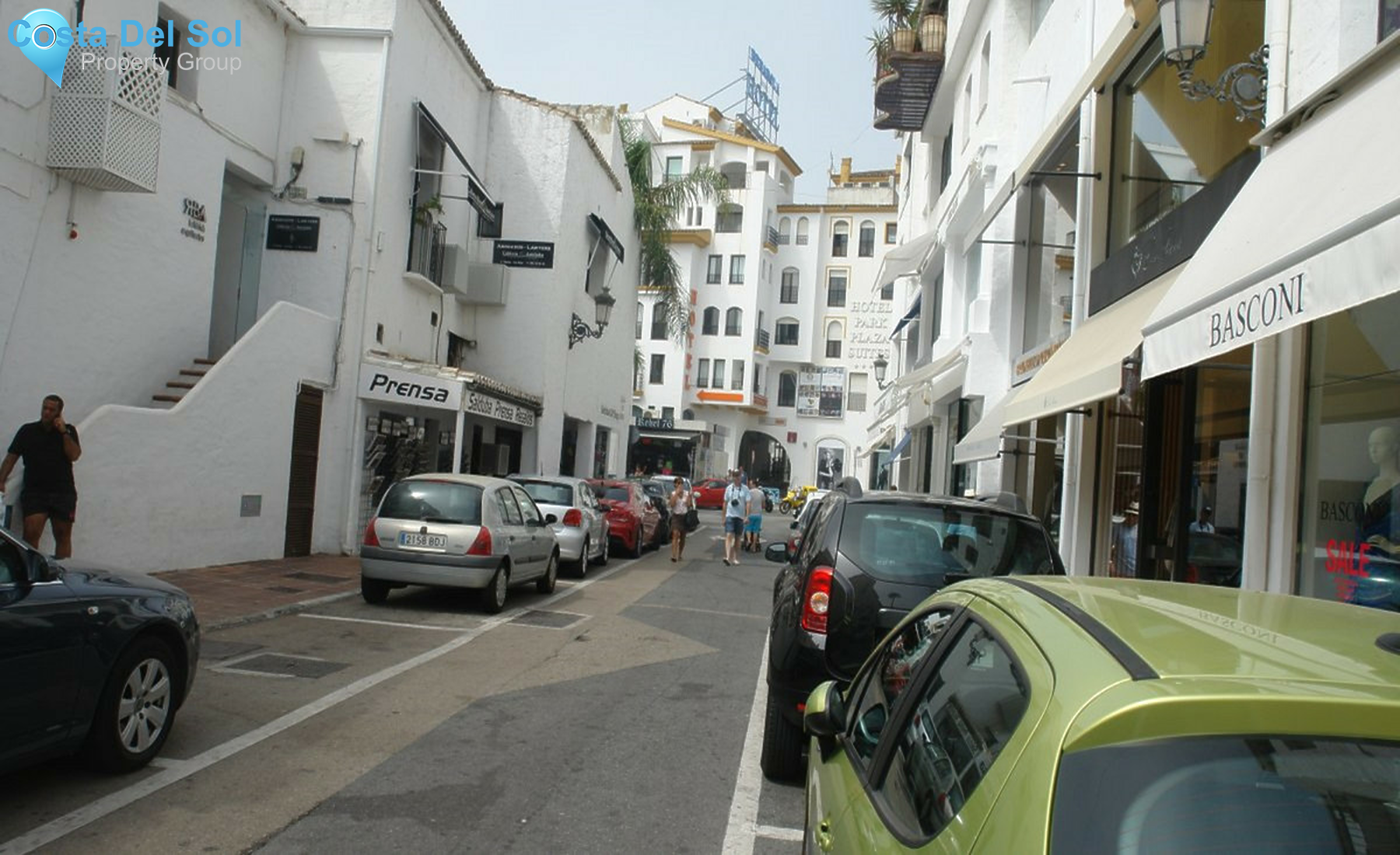 Commercial in Puerto Banús-1355284