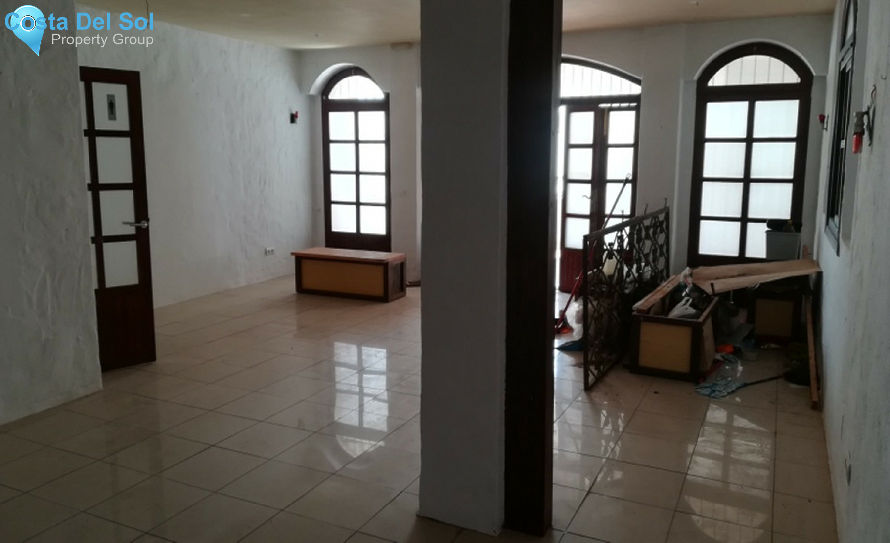 Commercial in Puerto Banús-1355286