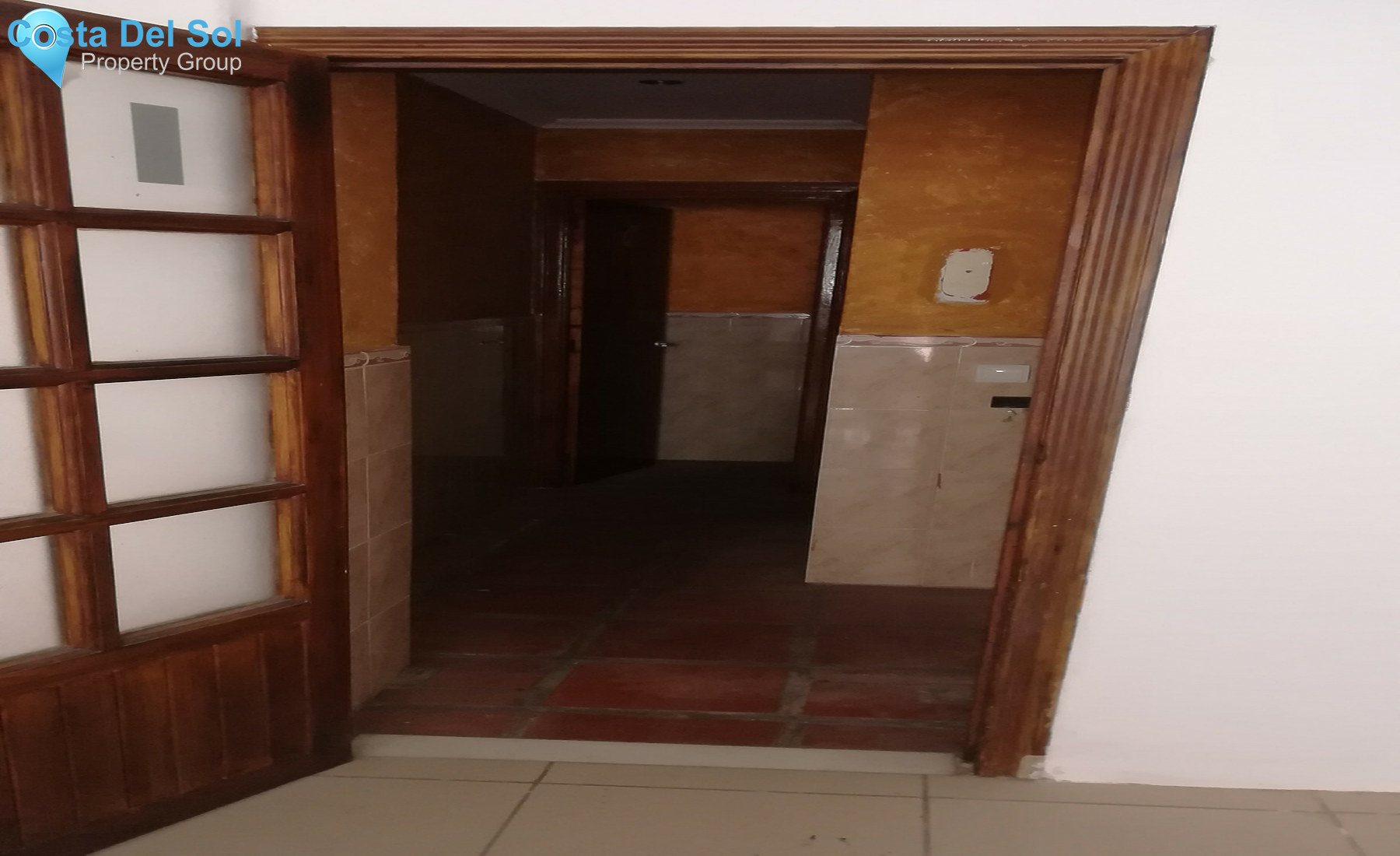 Commercial in Puerto Banús-1355280