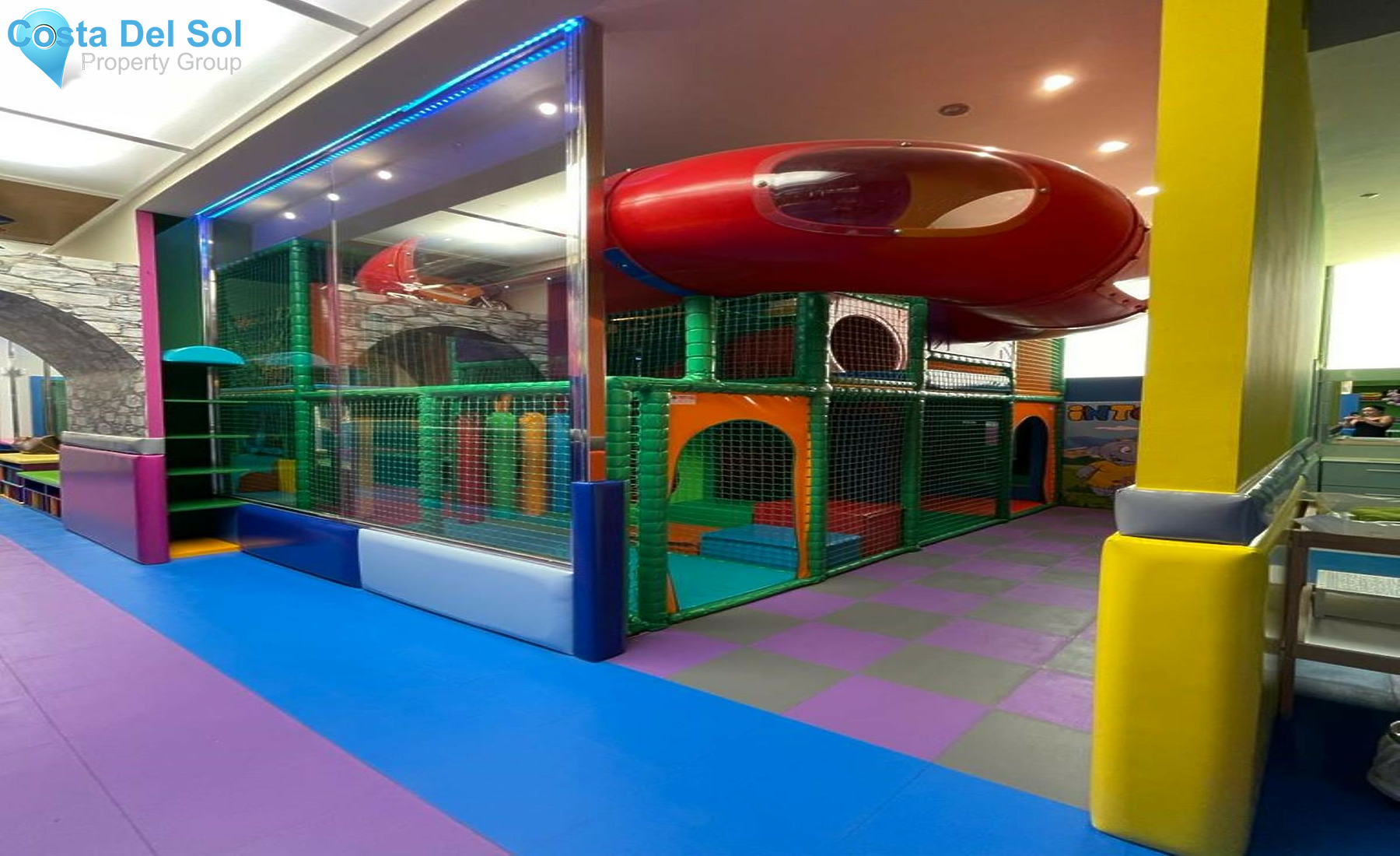 Commercial in Puerto Banús-1406550