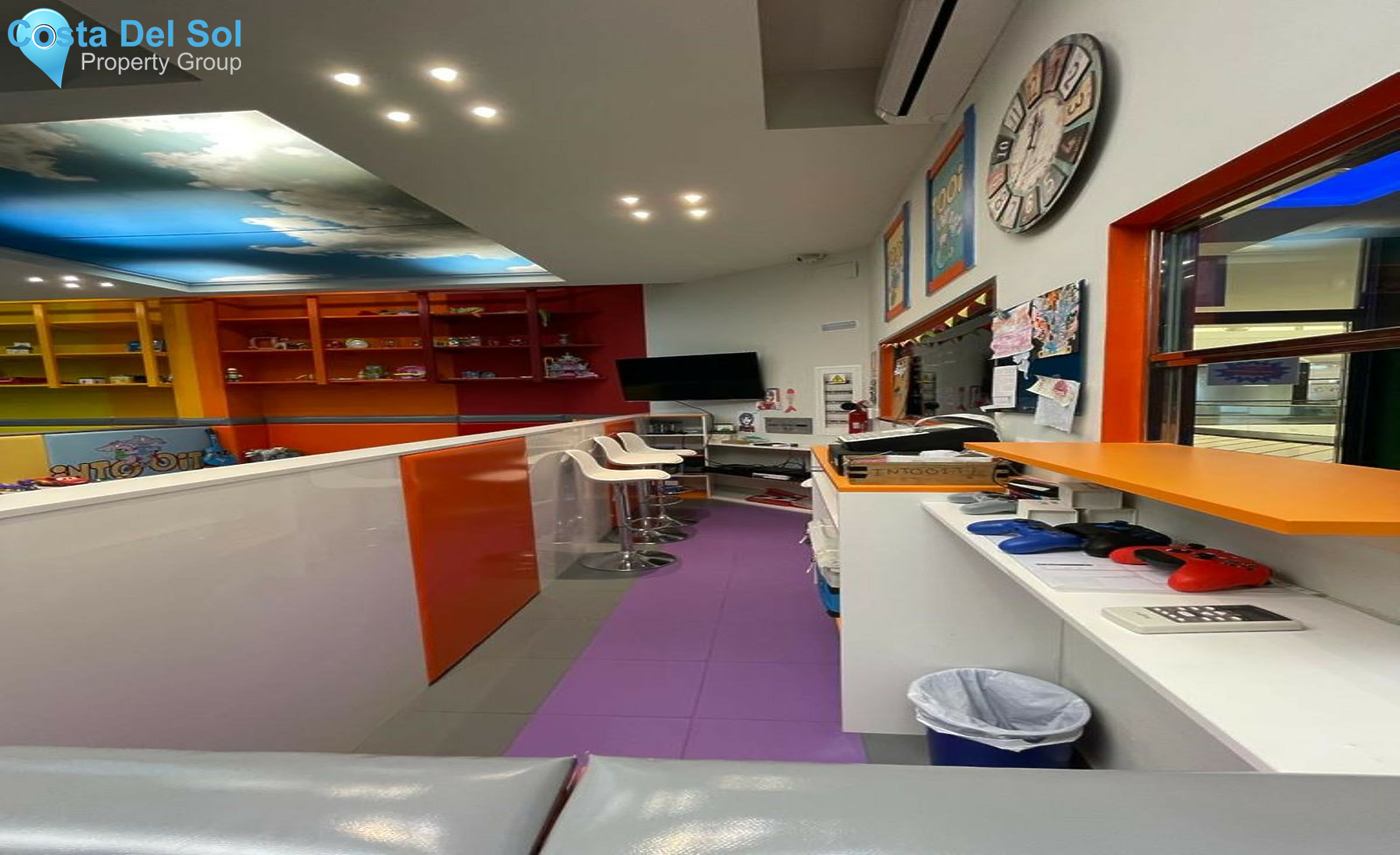 Commercial in Puerto Banús-1406562