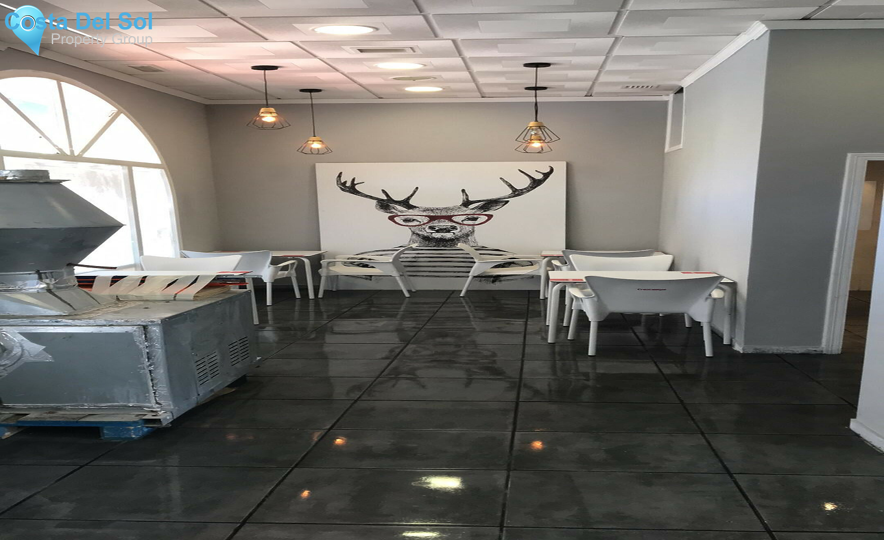 Commercial in Riviera del Sol-1403970