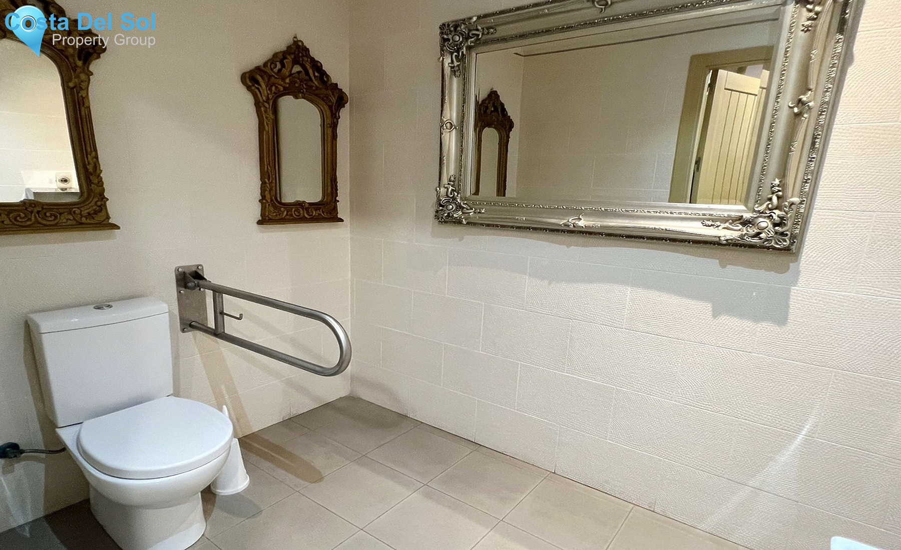 Commercial in Torremolinos-1457963