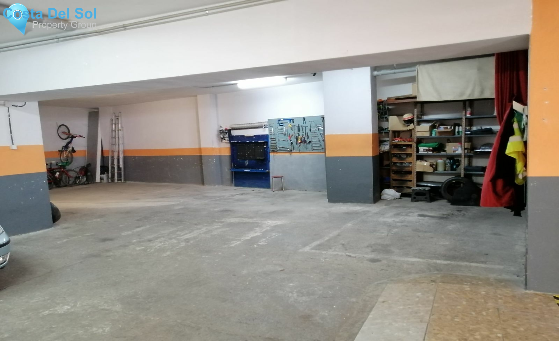 Garage in Marbella-1140635