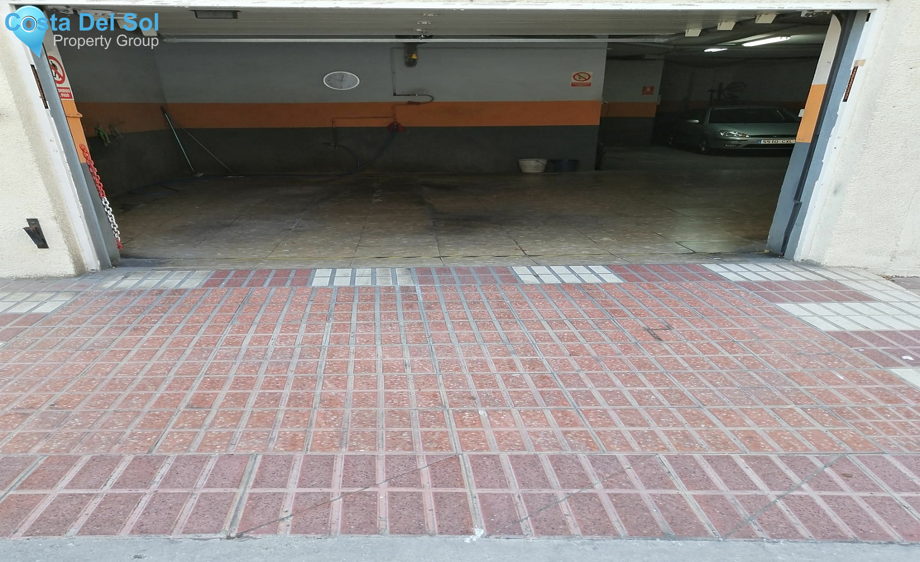 Garage in Marbella-1140638