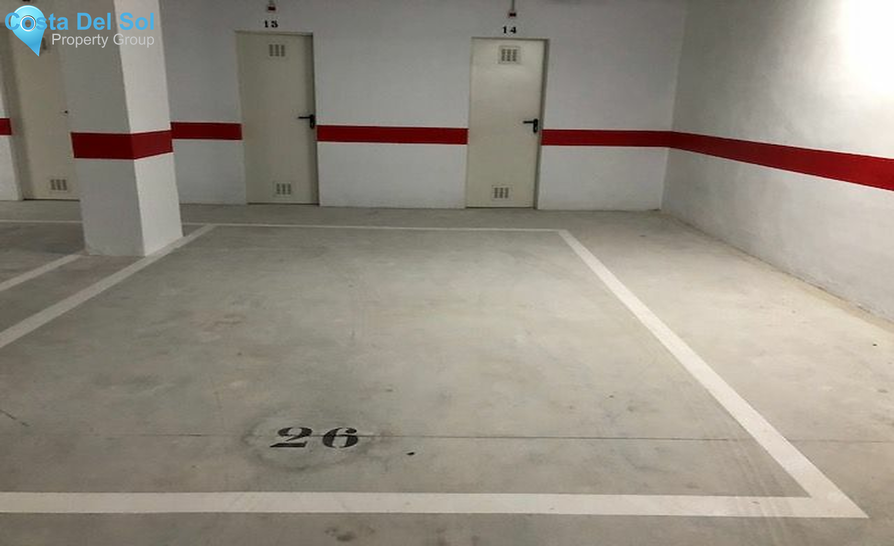 Garage in Nueva Andalucía-1195099