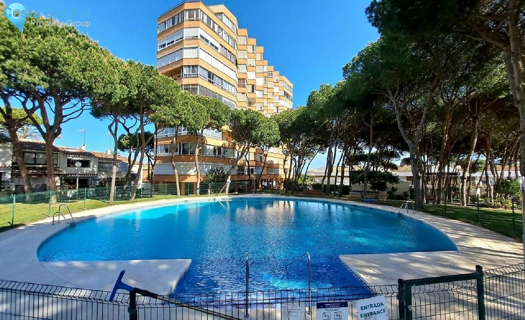 Middle Floor Studio in Calahonda