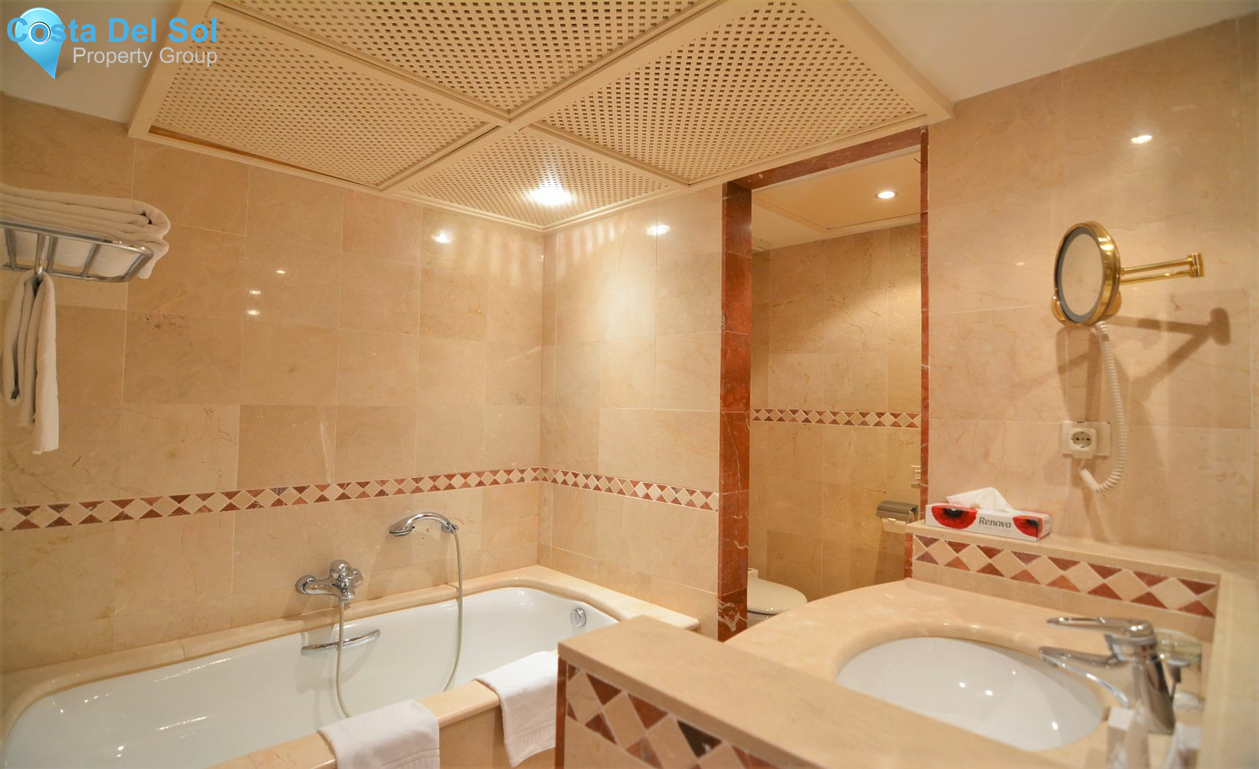 Middle Floor Studio in Estepona-1191314