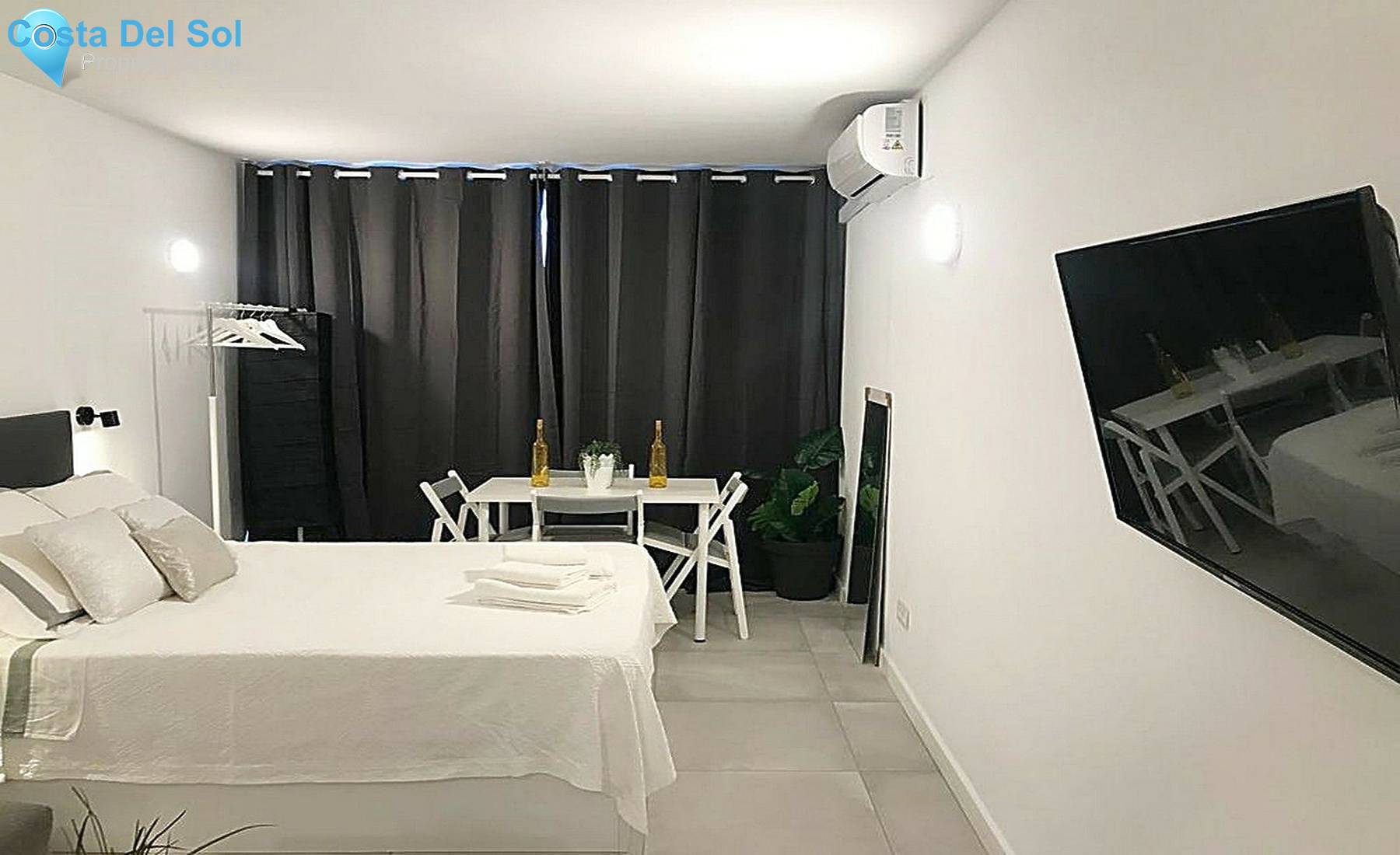 Middle Floor Studio in Montemar-1511273