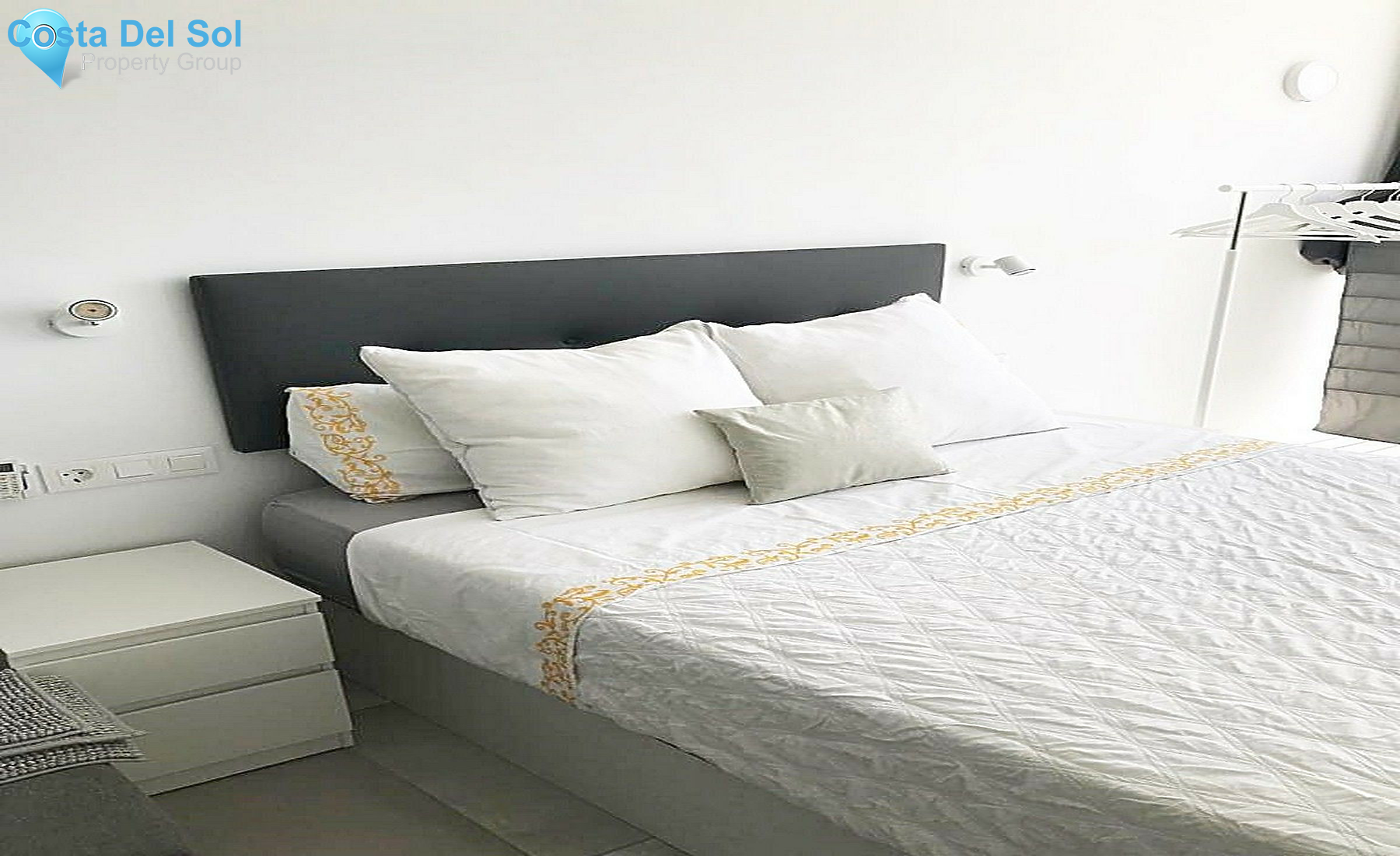 Middle Floor Studio in Montemar-1511277