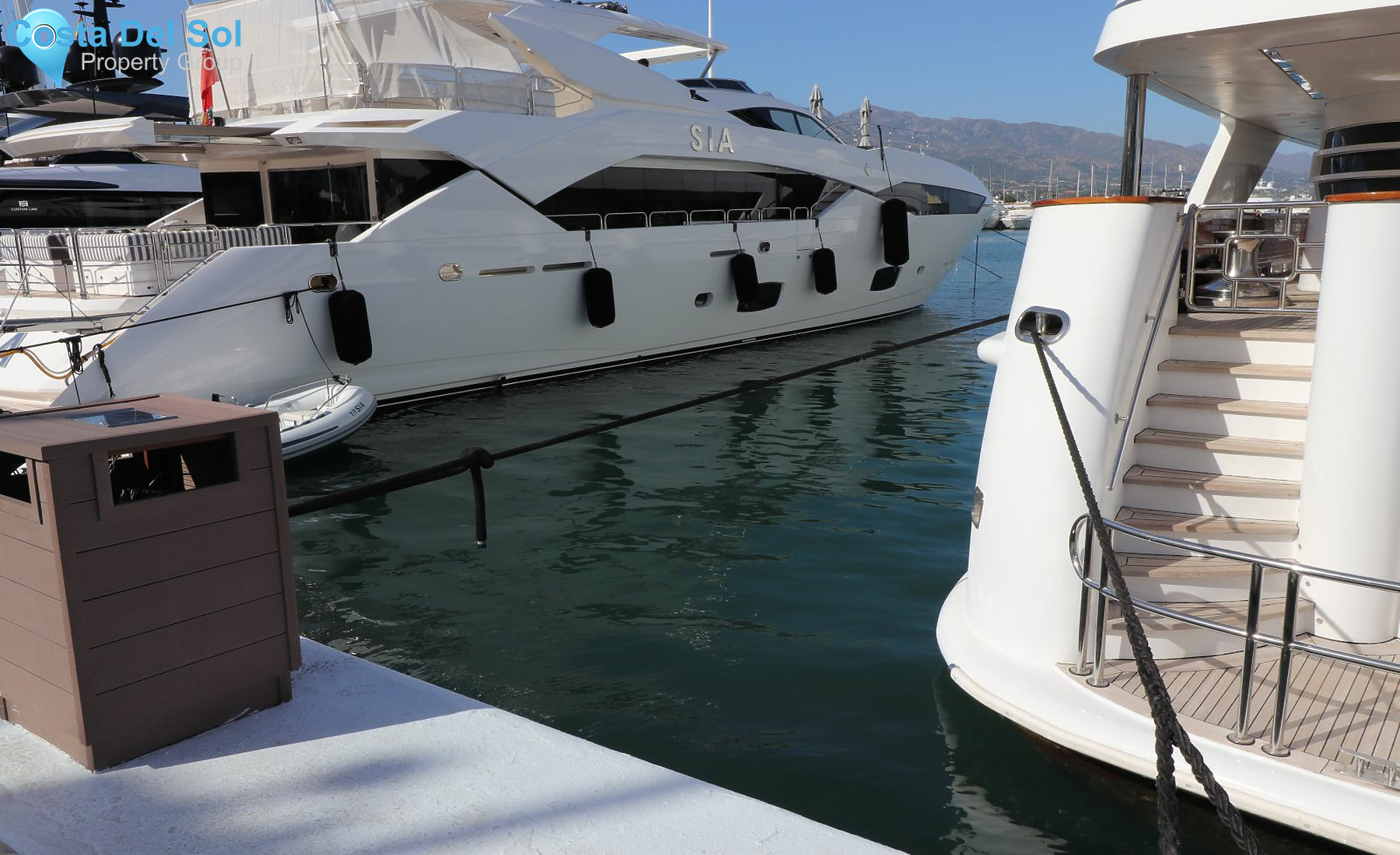 Mooring in Puerto Banús-1227537