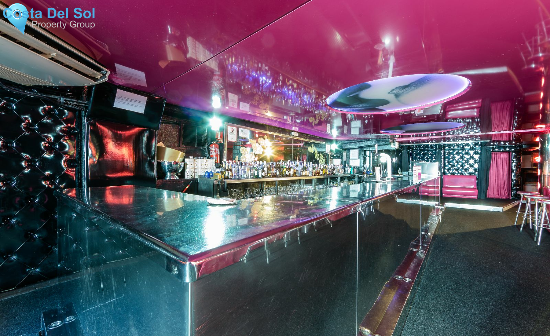 Night Club in Puerto Banús-1233195