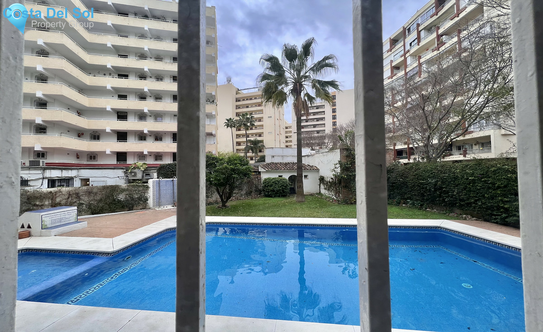 Office in Marbella-1305382